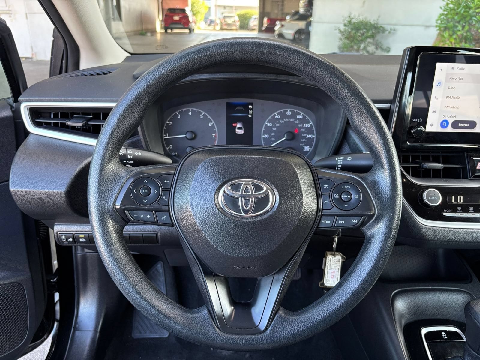 Thumbnail: 2025 Toyota Corolla - 27