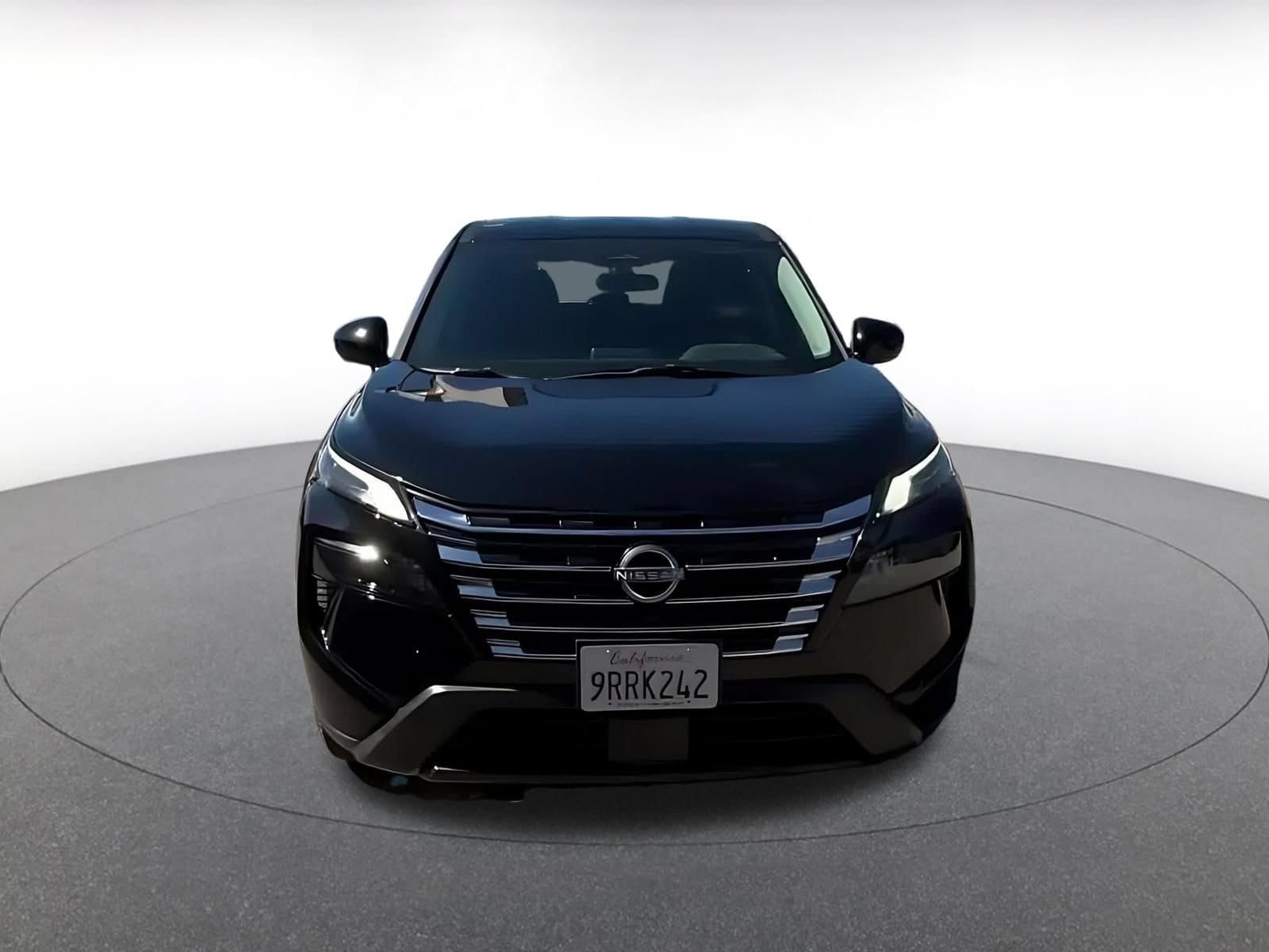 Thumbnail: 2025 Nissan Rogue - 4
