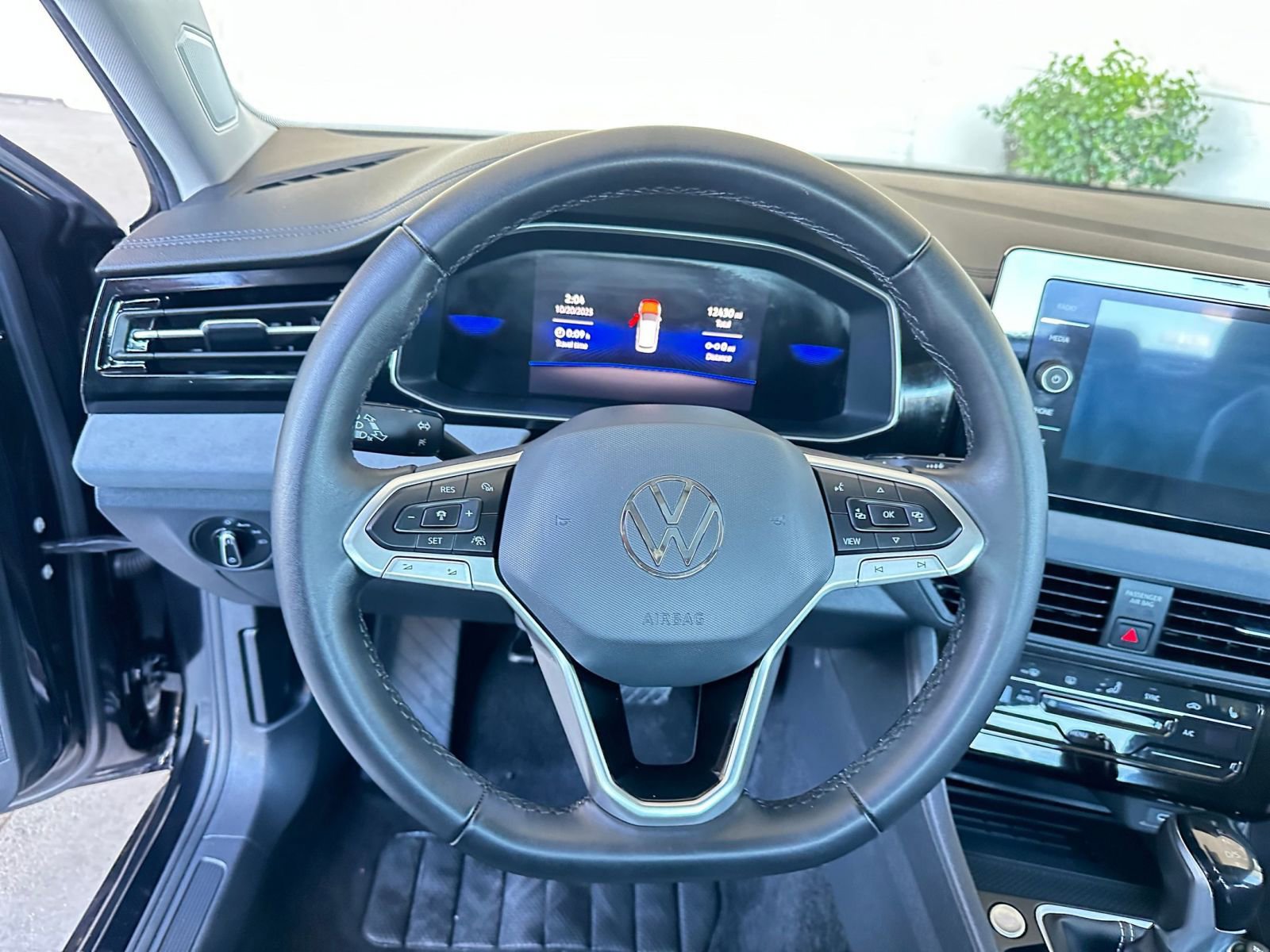 Thumbnail: 2025 Volkswagen Jetta - 28