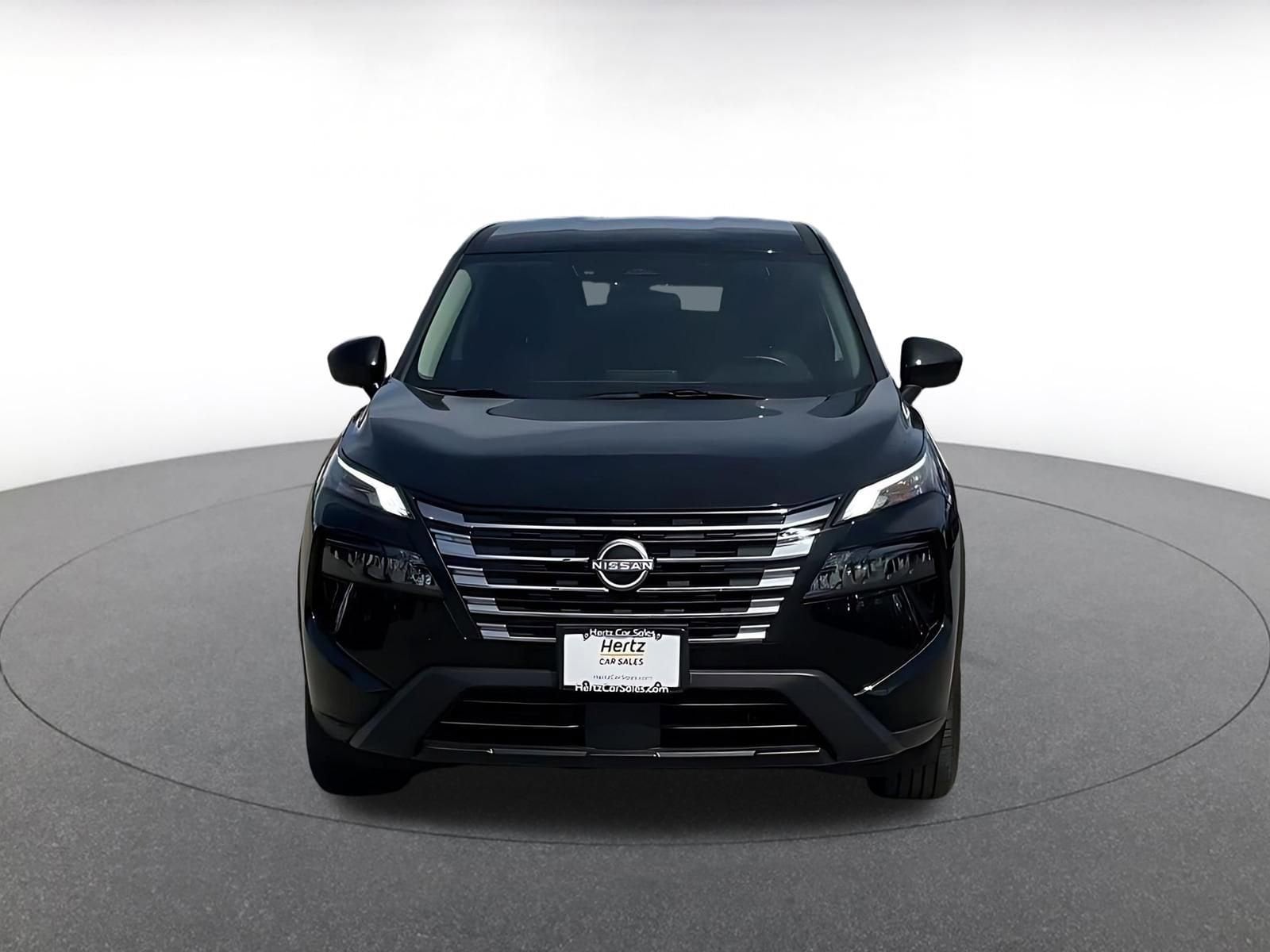 Thumbnail: 2025 Nissan Rogue - 4