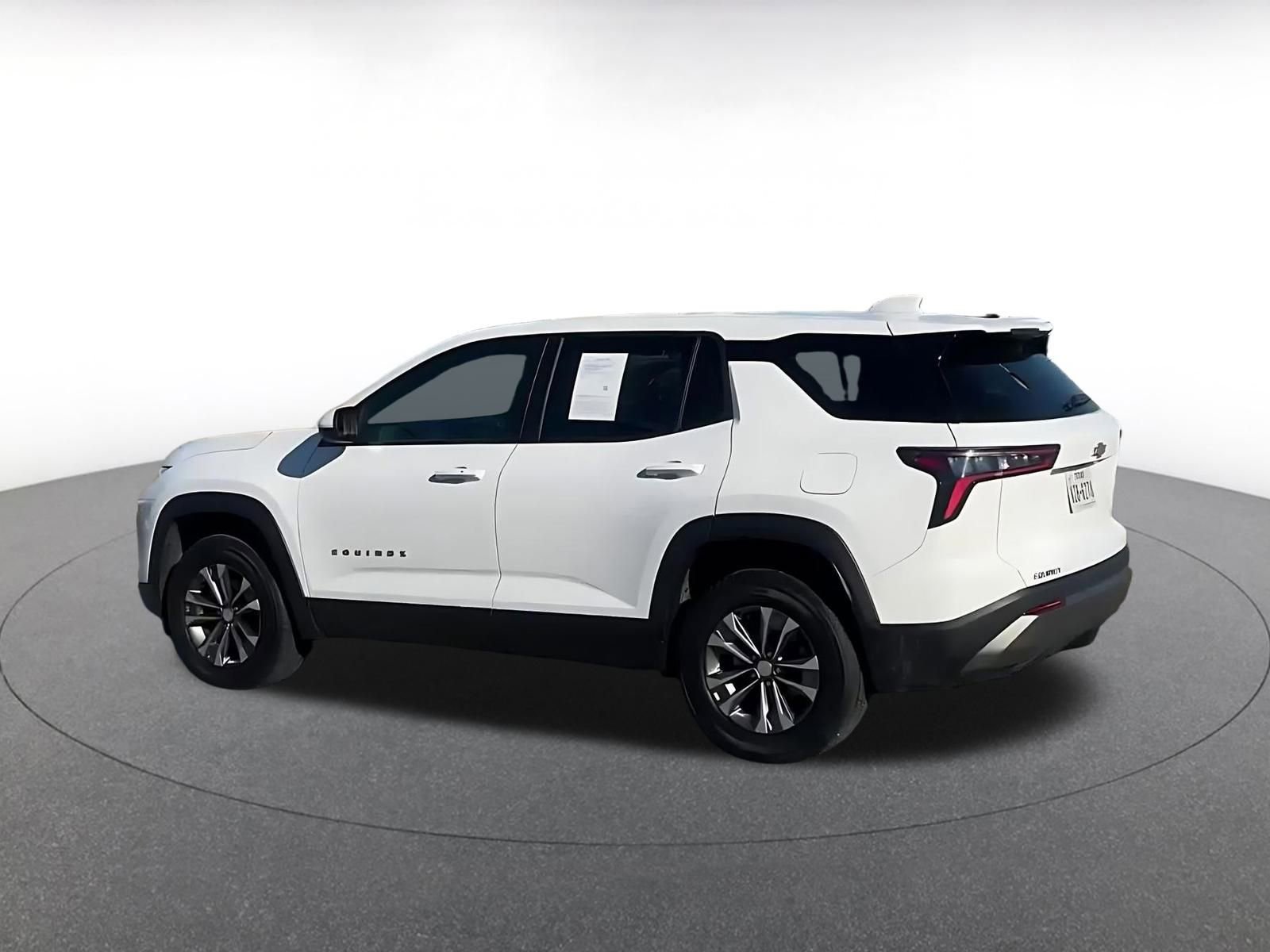 Thumbnail: 2025 Chevrolet Equinox - 10