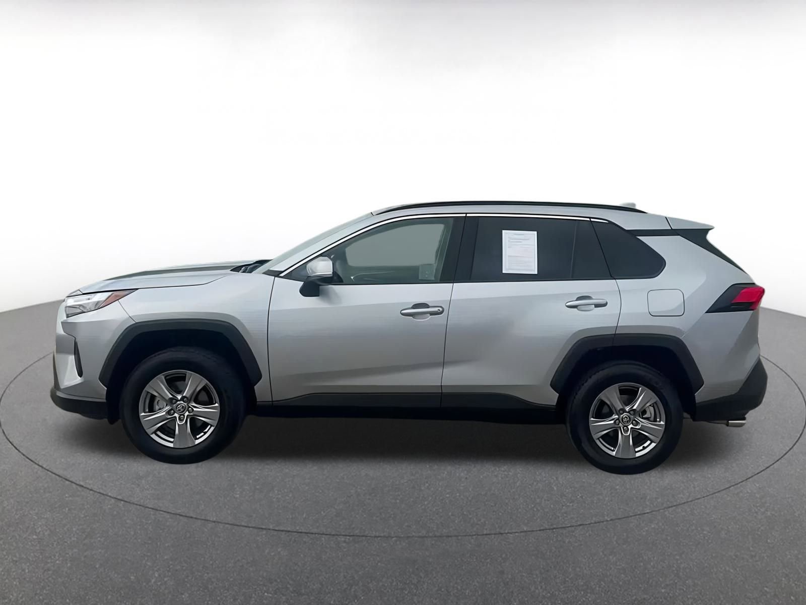 Thumbnail: 2025 Toyota RAV4 - 9