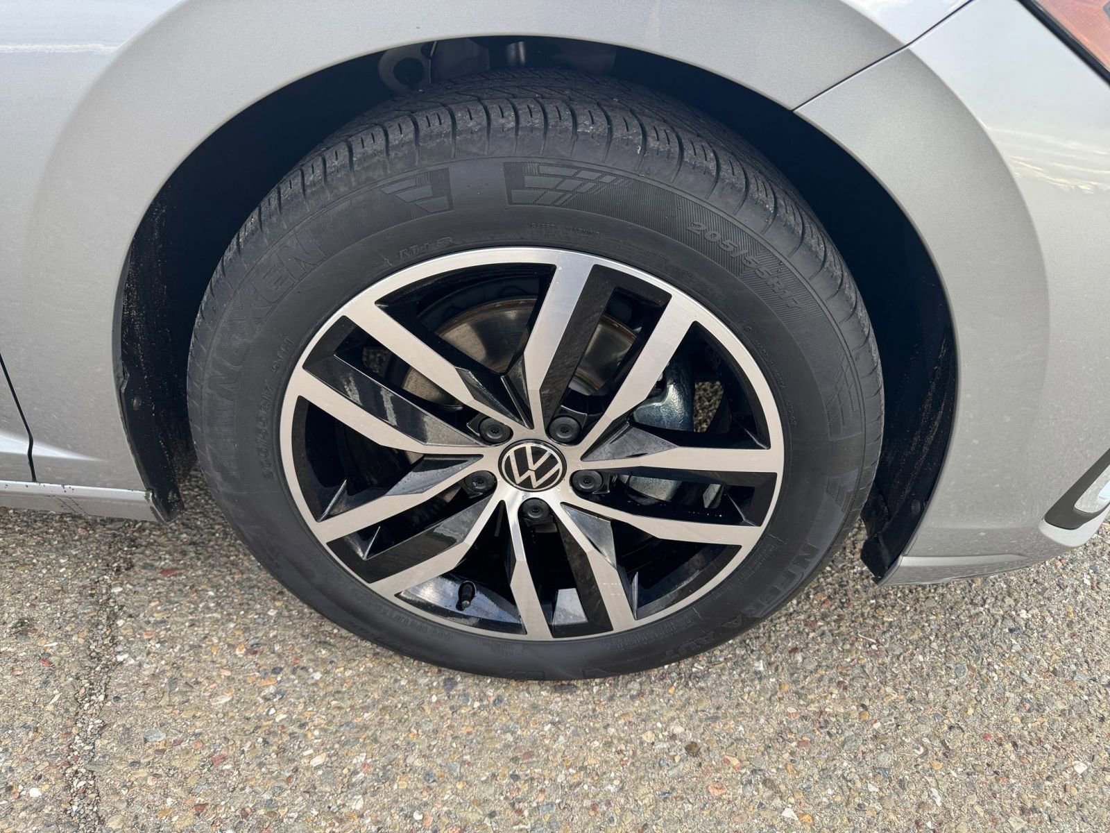 Thumbnail: 2025 Volkswagen Jetta - 30