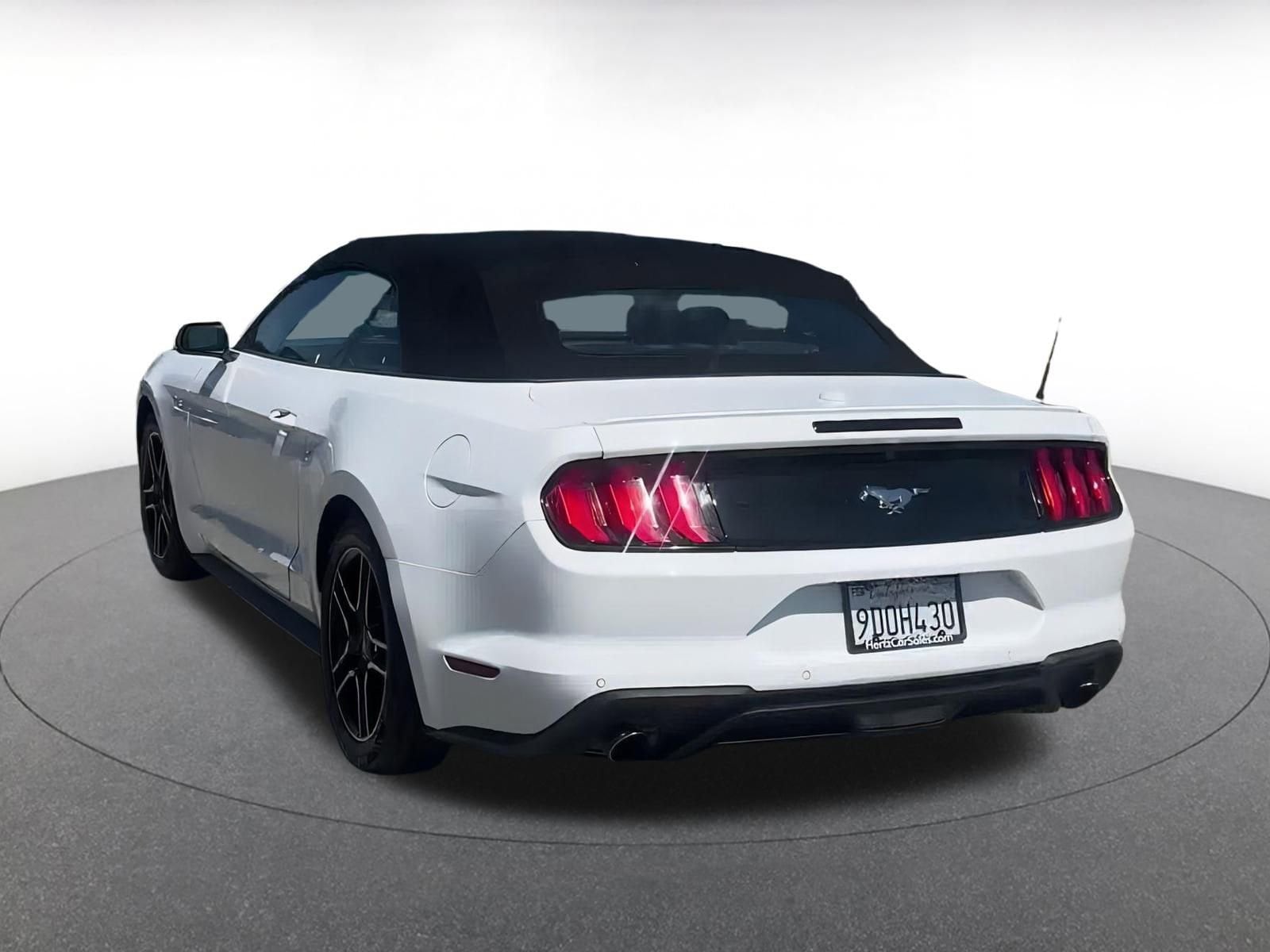 2023 Ford Mustang  11