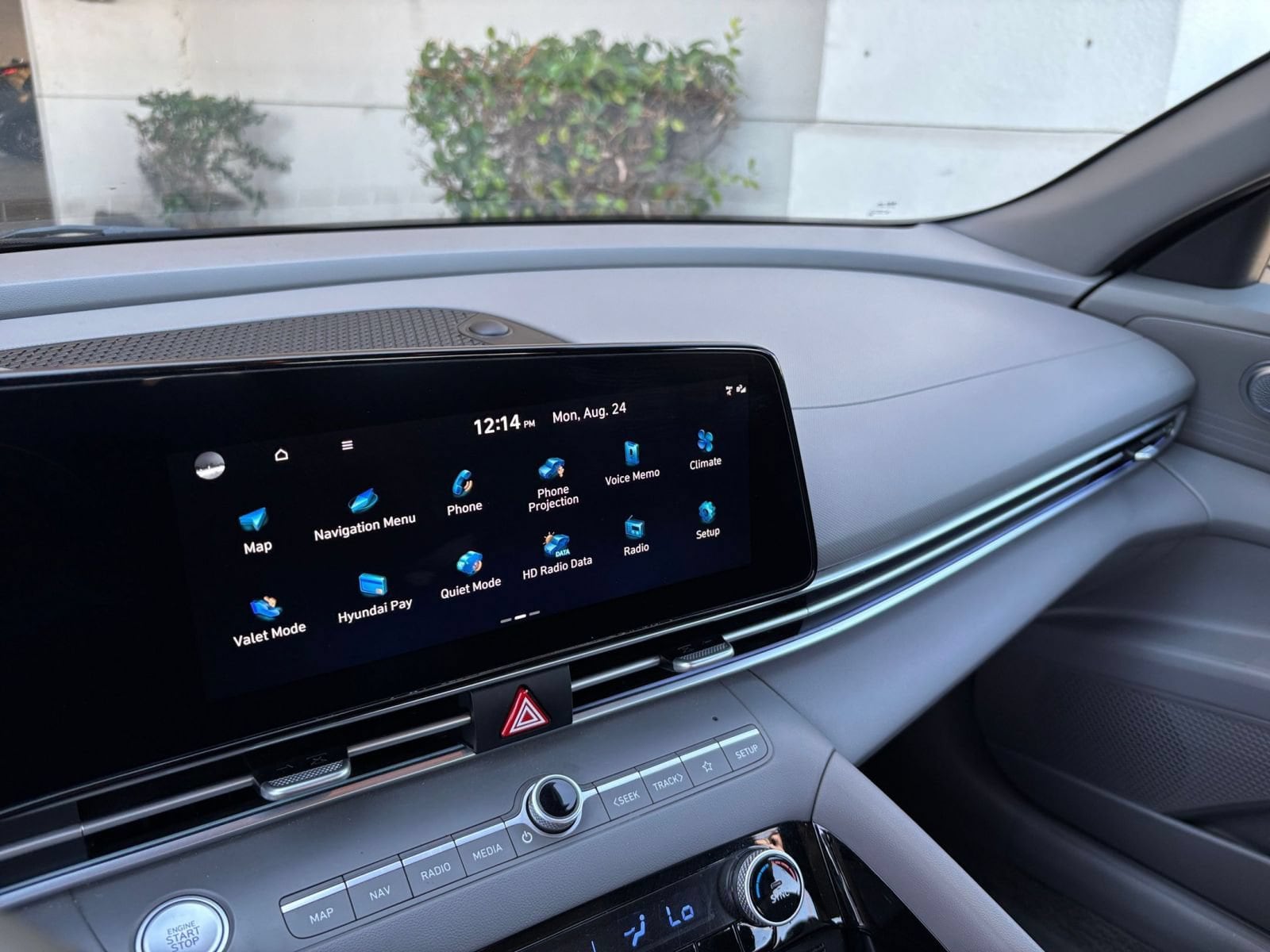 Thumbnail: 2025 Hyundai Elantra - 17