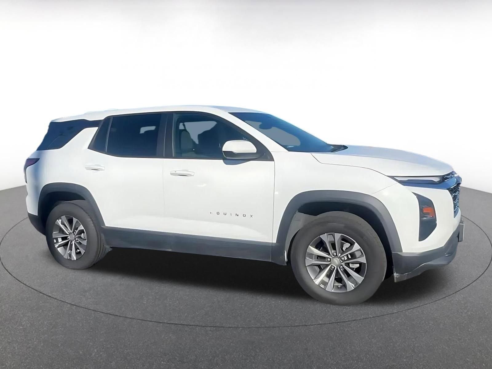 Thumbnail: 2025 Chevrolet Equinox - 8