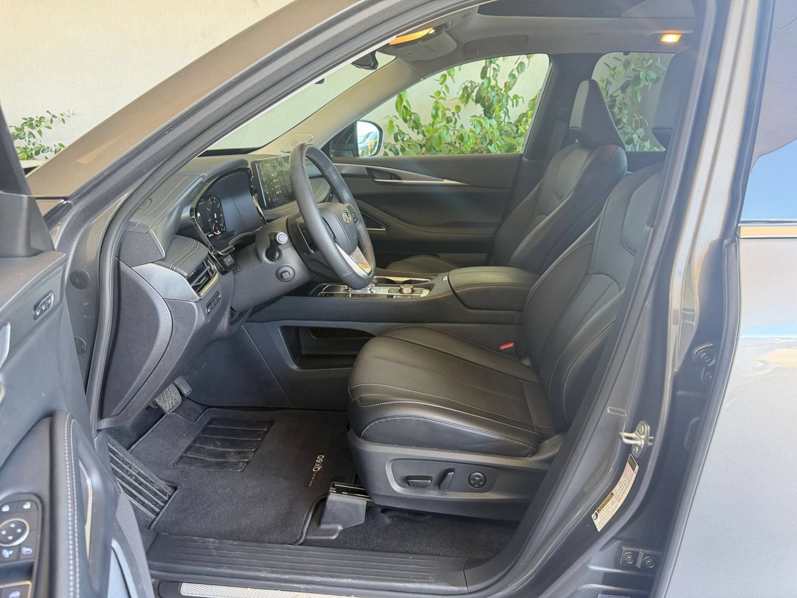 Thumbnail: 2026 INFINITI QX60 - 29