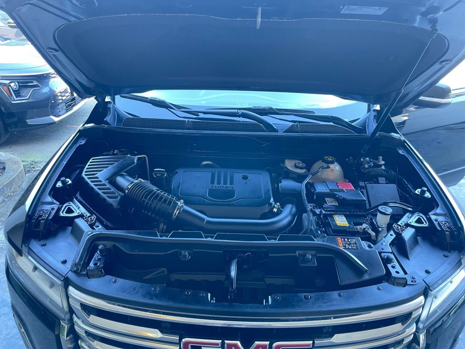 Thumbnail: 2023 GMC Acadia - 35