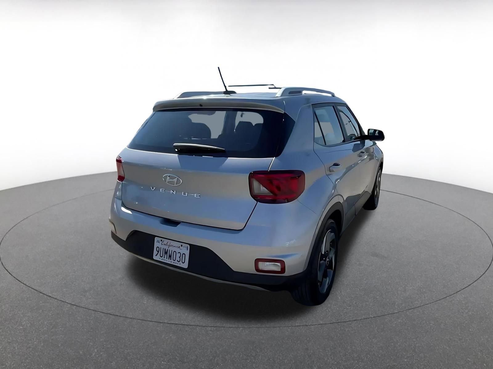 Thumbnail: 2025 Hyundai Venue - 14