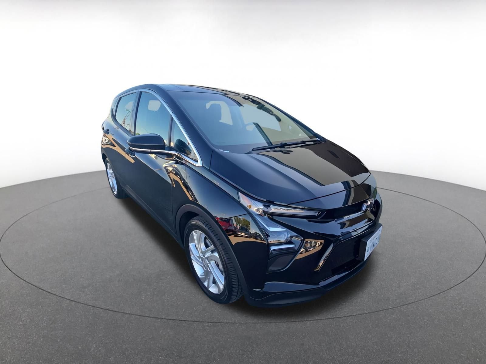 Thumbnail: 2023 Chevrolet Bolt EV - 1