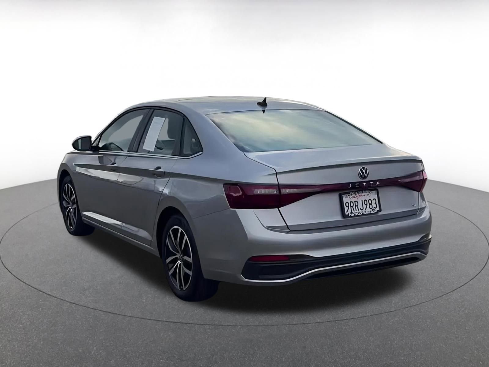 Thumbnail: 2025 Volkswagen Jetta - 4