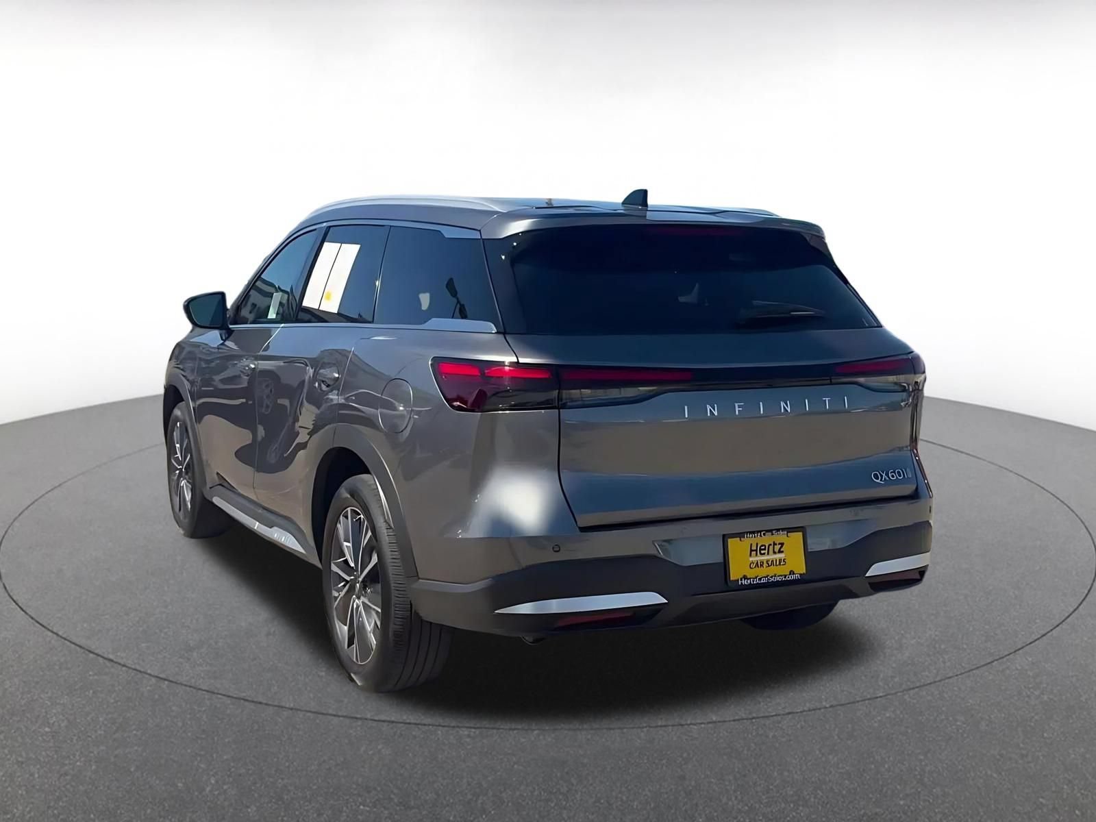 Thumbnail: 2026 INFINITI QX60 - 11