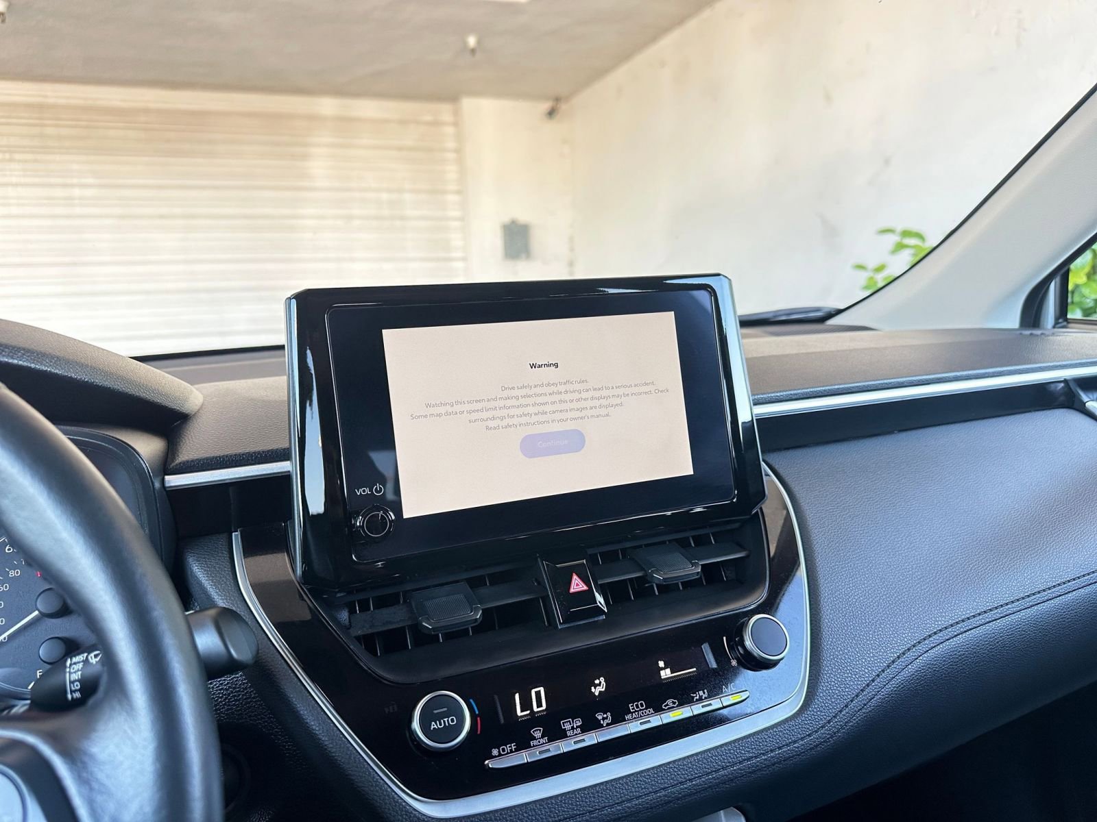 Thumbnail: 2025 Toyota Corolla Cross - 21