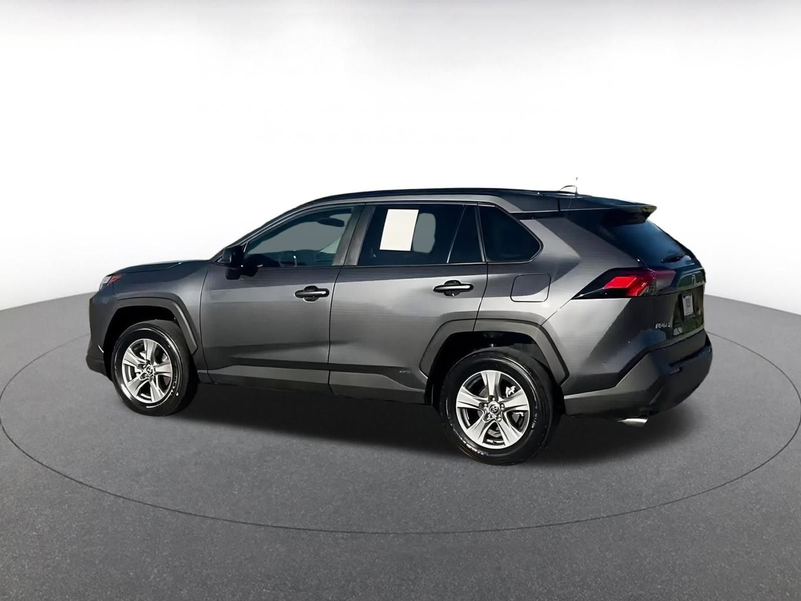 Thumbnail: 2025 Toyota RAV4 - 10