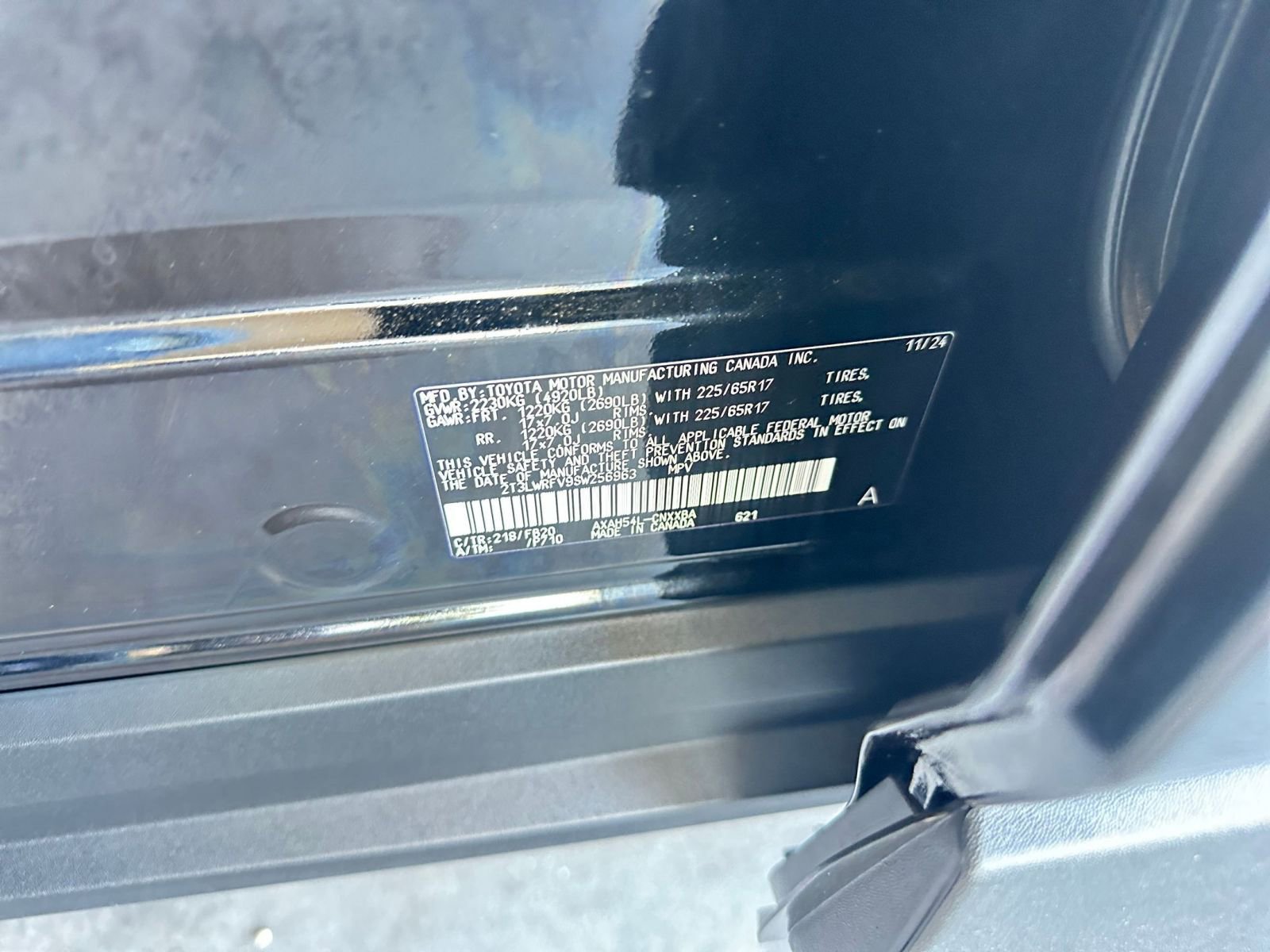 Thumbnail: 2025 Toyota RAV4 - 29