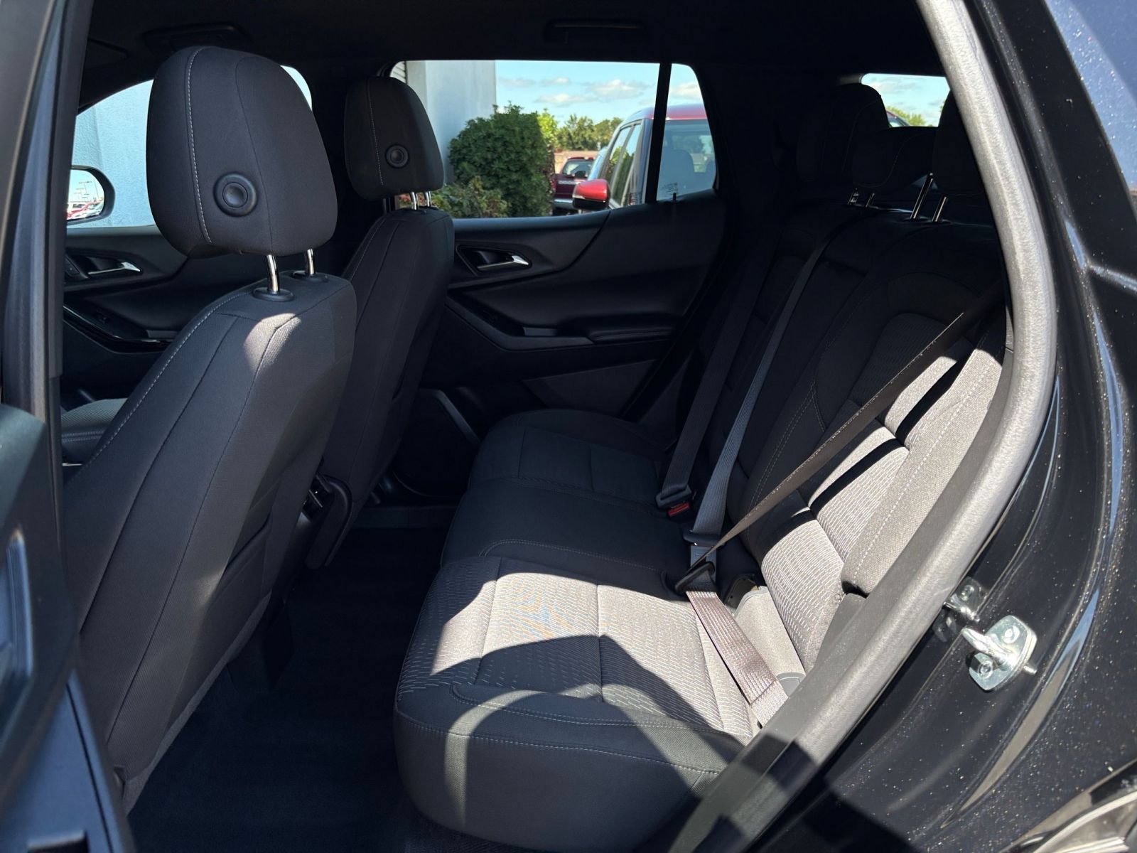 Thumbnail: 2025 Chevrolet Equinox - 25