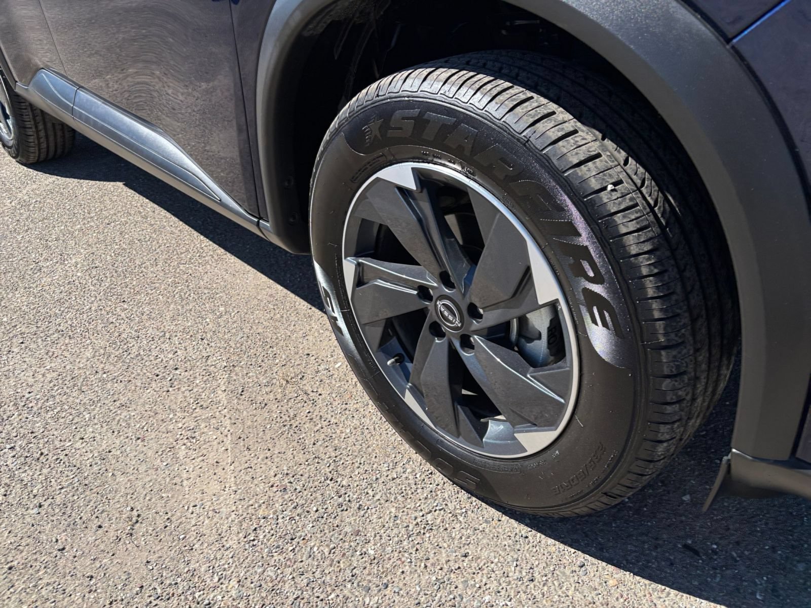 Thumbnail: 2025 Nissan Rogue - 32
