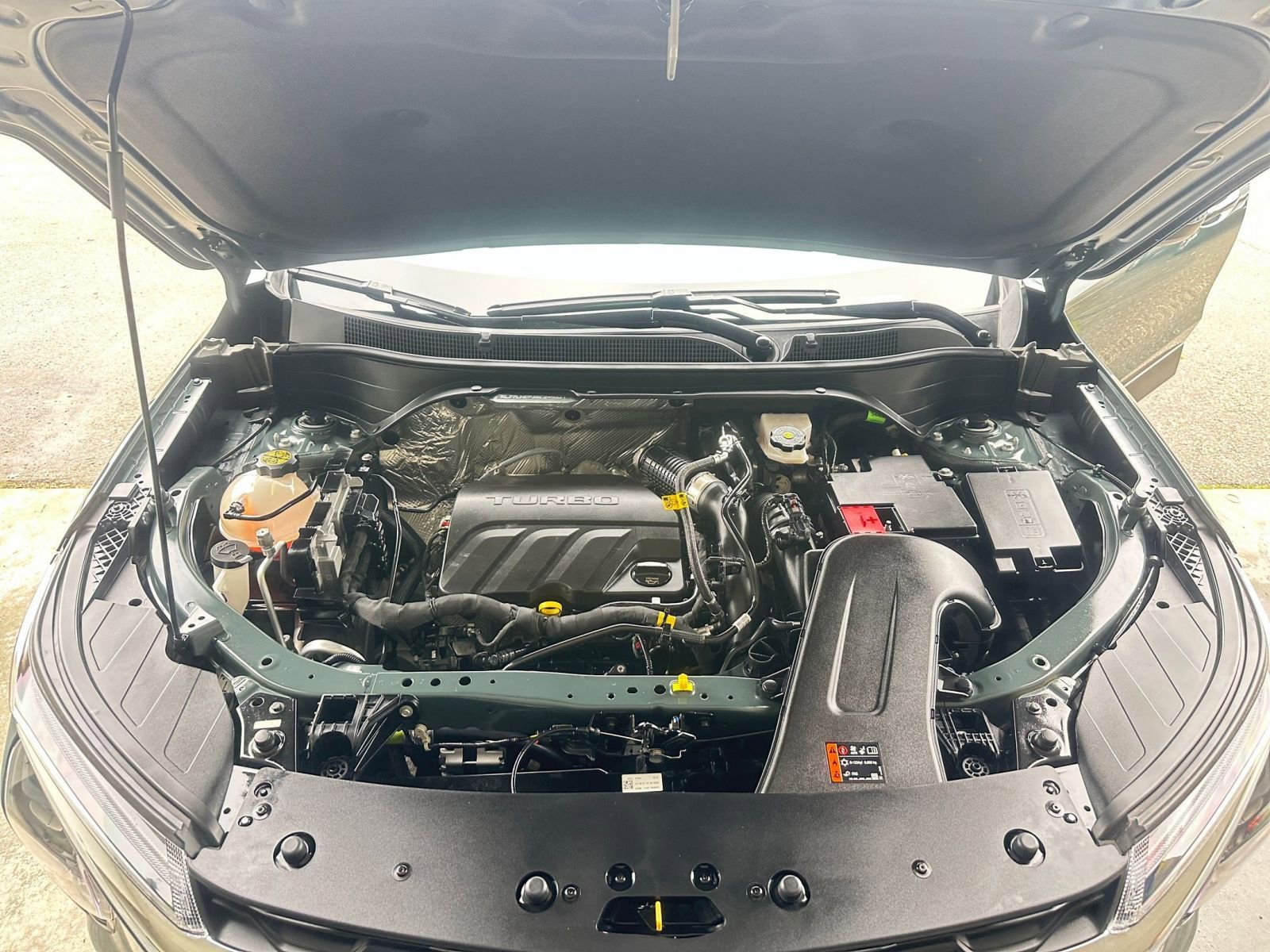 Thumbnail: 2025 Chevrolet Trax - 32