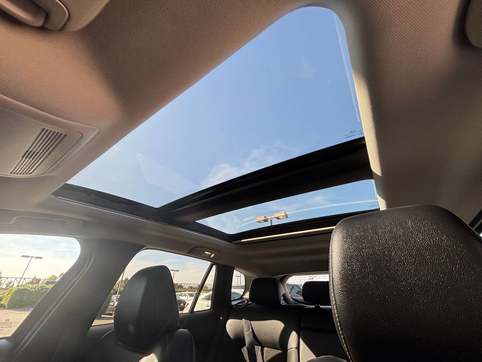 Thumbnail: 2025 Mazda CX-50 - 30