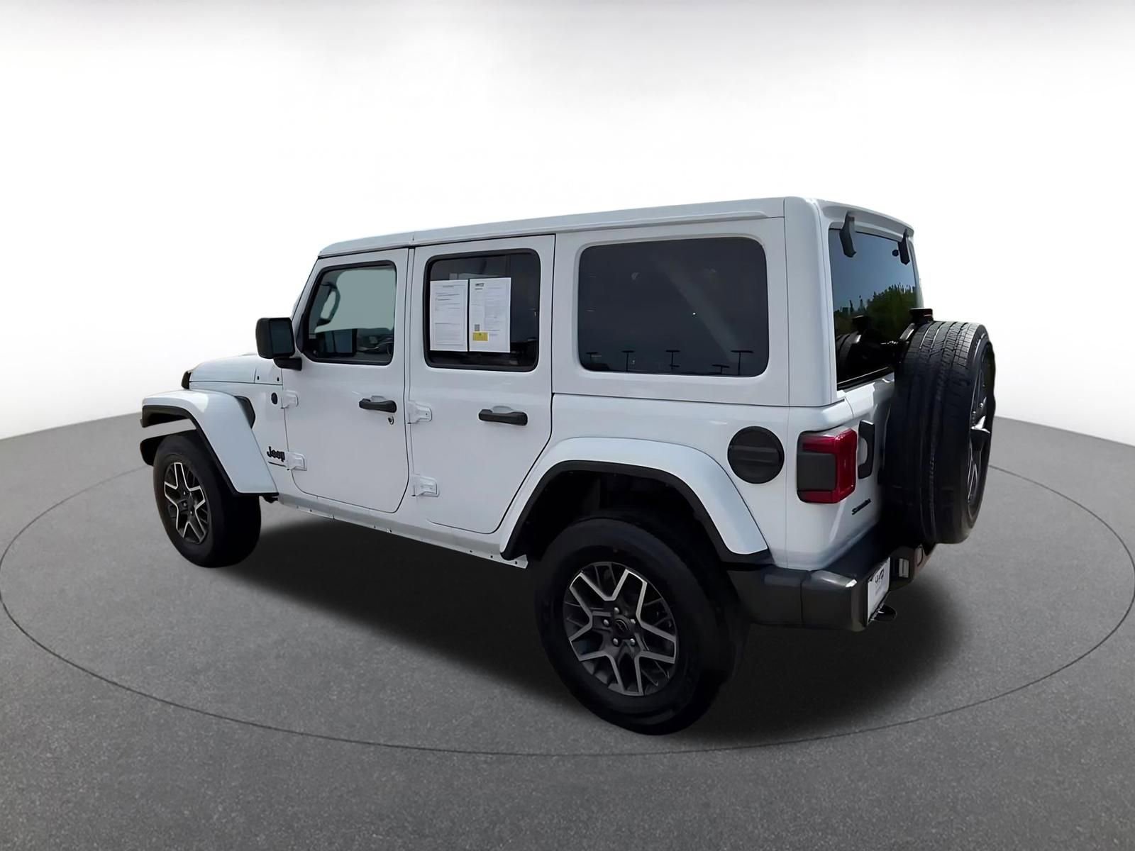 Thumbnail: 2025 Jeep Wrangler - 10
