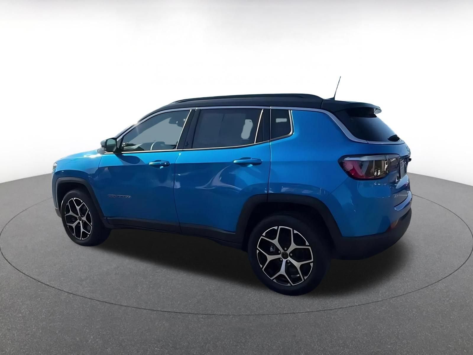 Thumbnail: 2025 Jeep Compass - 10