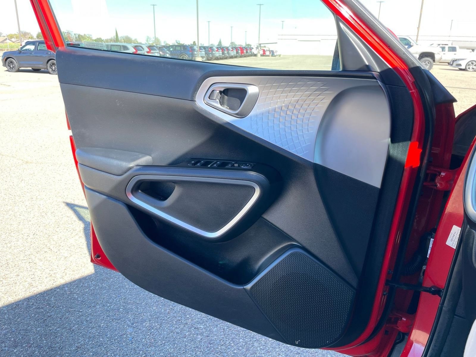 Thumbnail: 2025 Kia Soul - 18