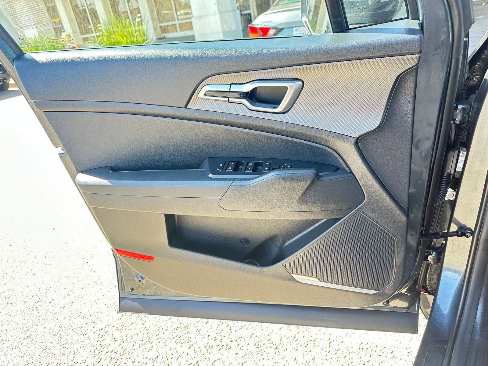 Thumbnail: 2024 Kia Sportage - 20