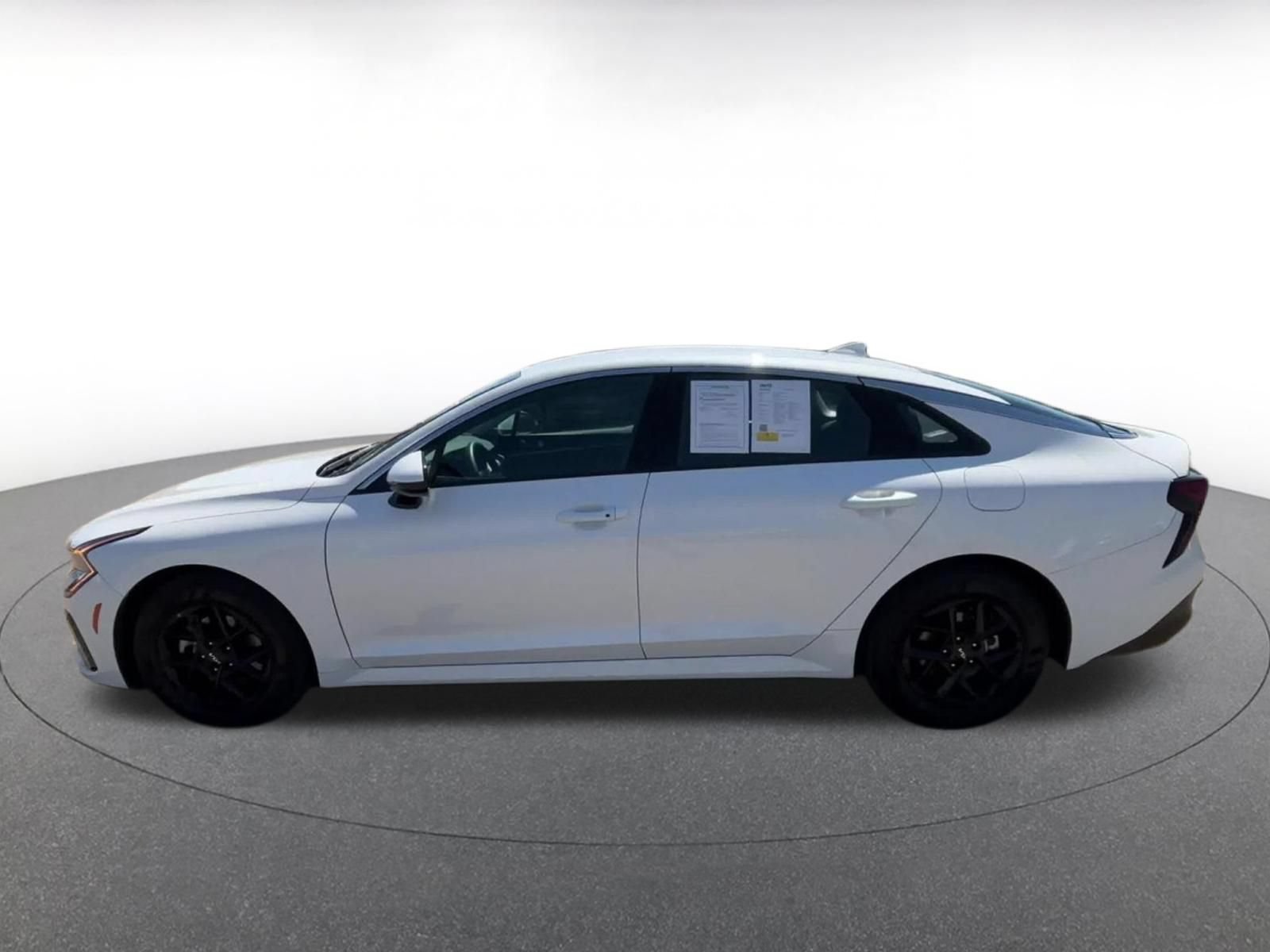 Thumbnail: 2025 Kia K5 - 9