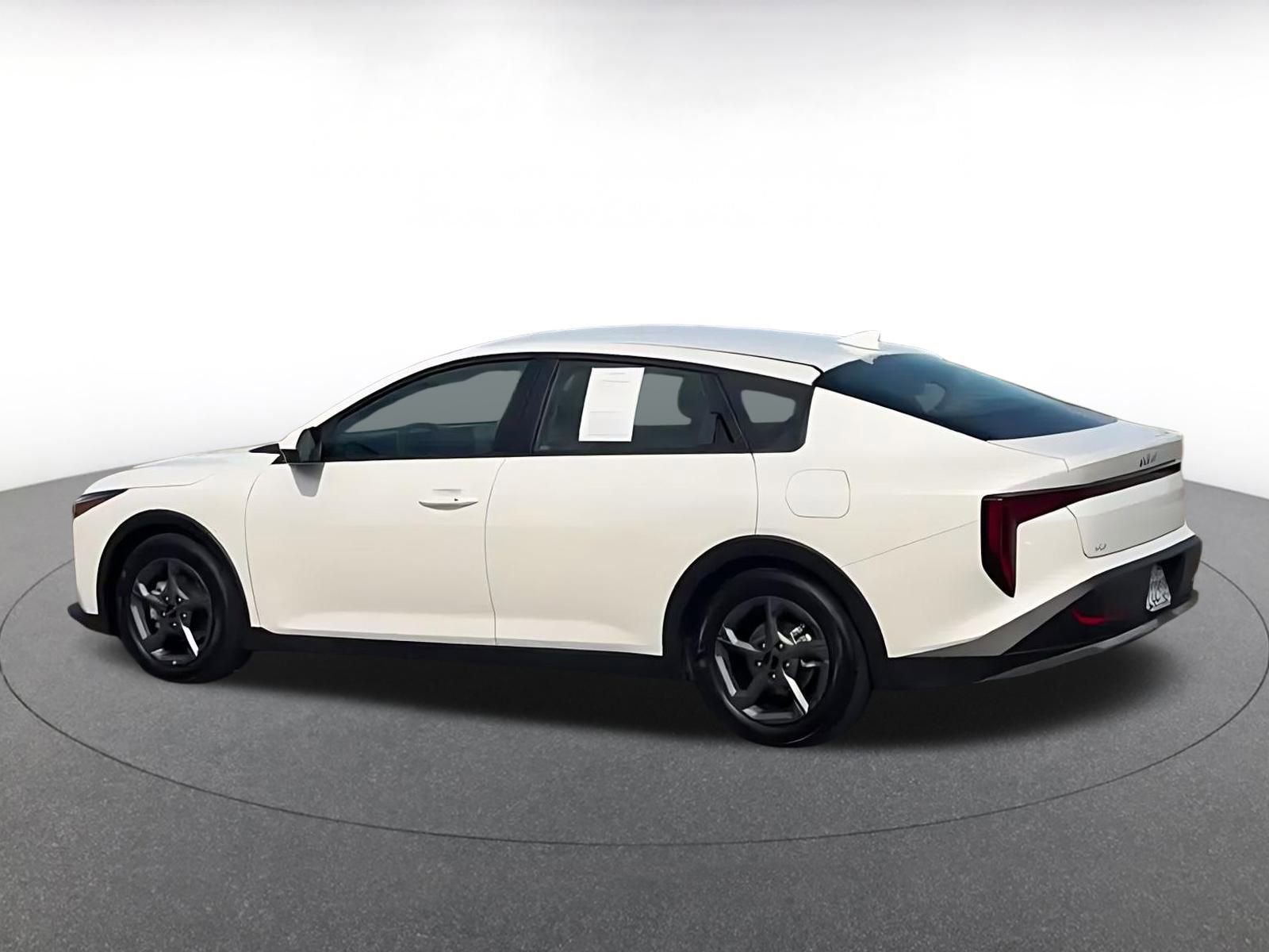 Thumbnail: 2025 Kia K4 - 11