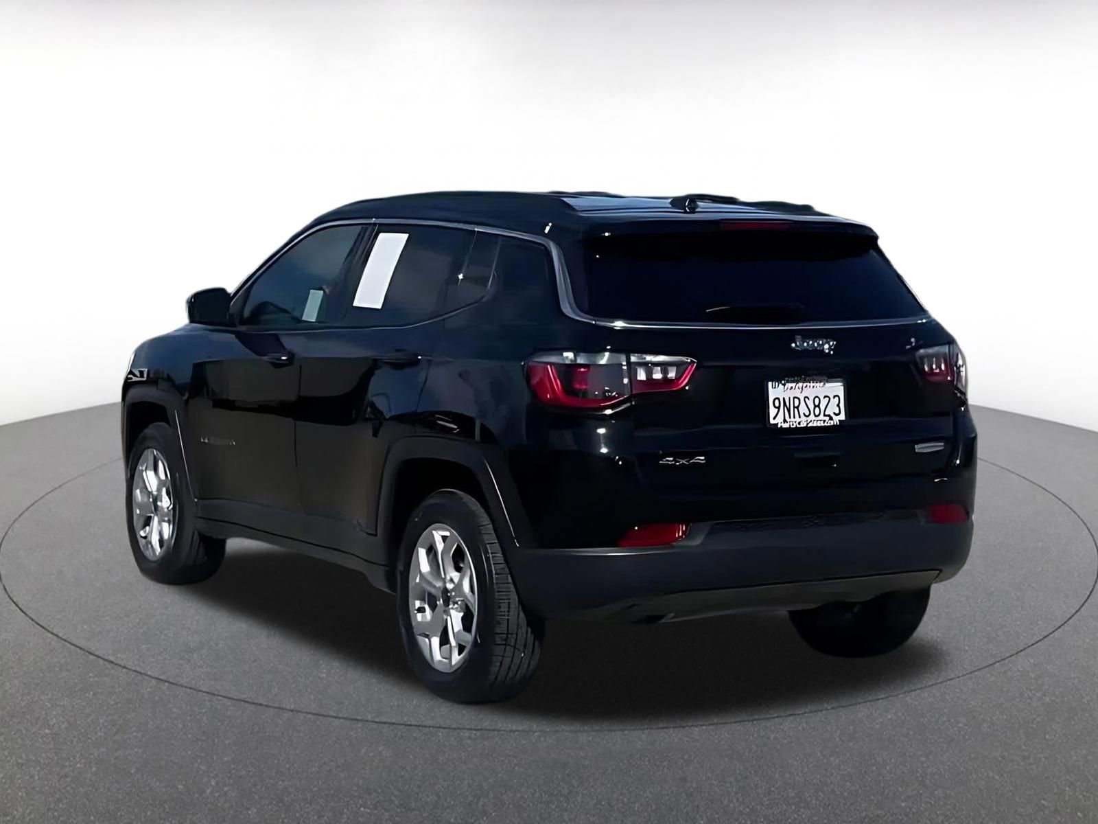 Thumbnail: 2025 Jeep Compass - 12