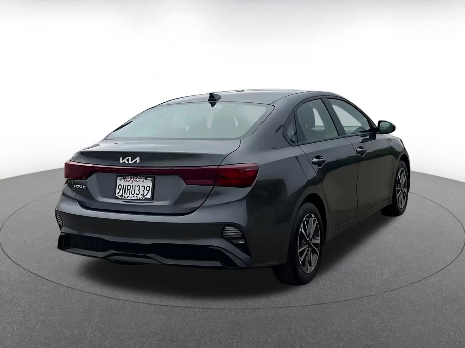 Thumbnail: 2024 Kia Forte - 14