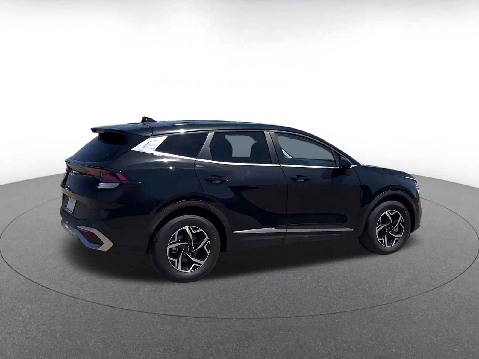 Thumbnail: 2025 Kia Sportage - 15