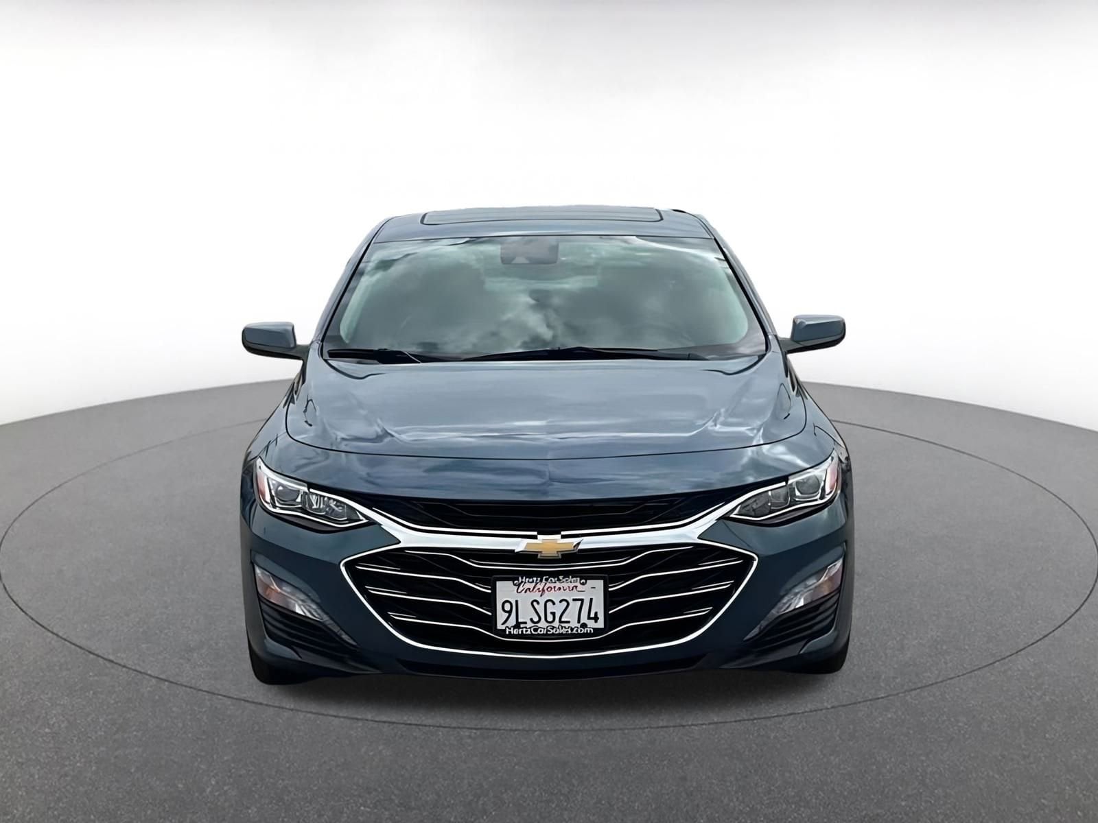 Thumbnail: 2024 Chevrolet Malibu - 4