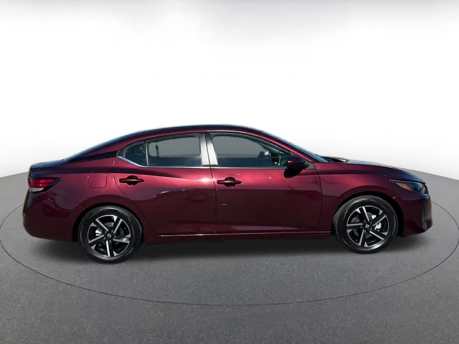 Thumbnail: 2024 Nissan Sentra - 16