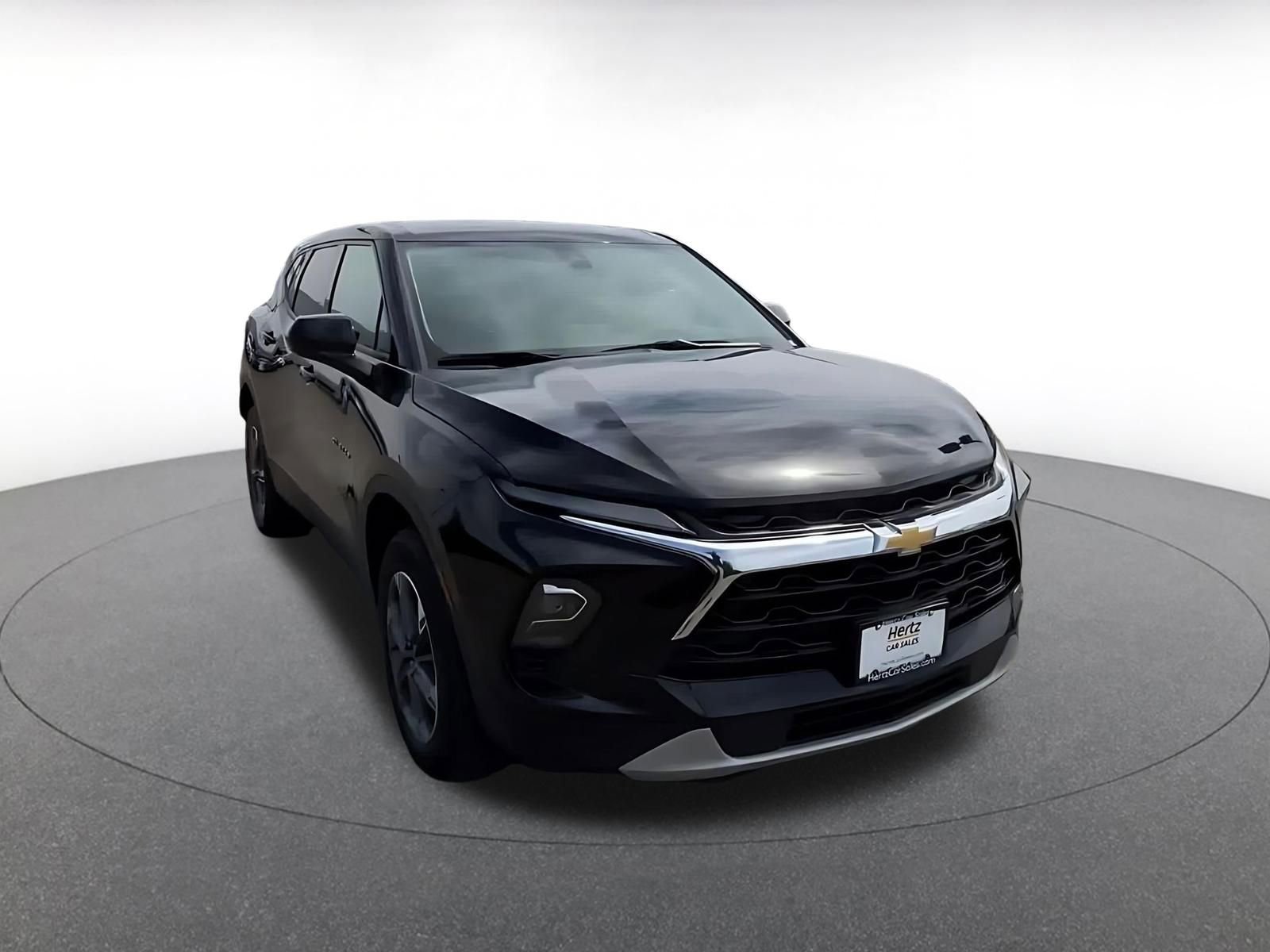 Thumbnail: 2025 Chevrolet Blazer - 3