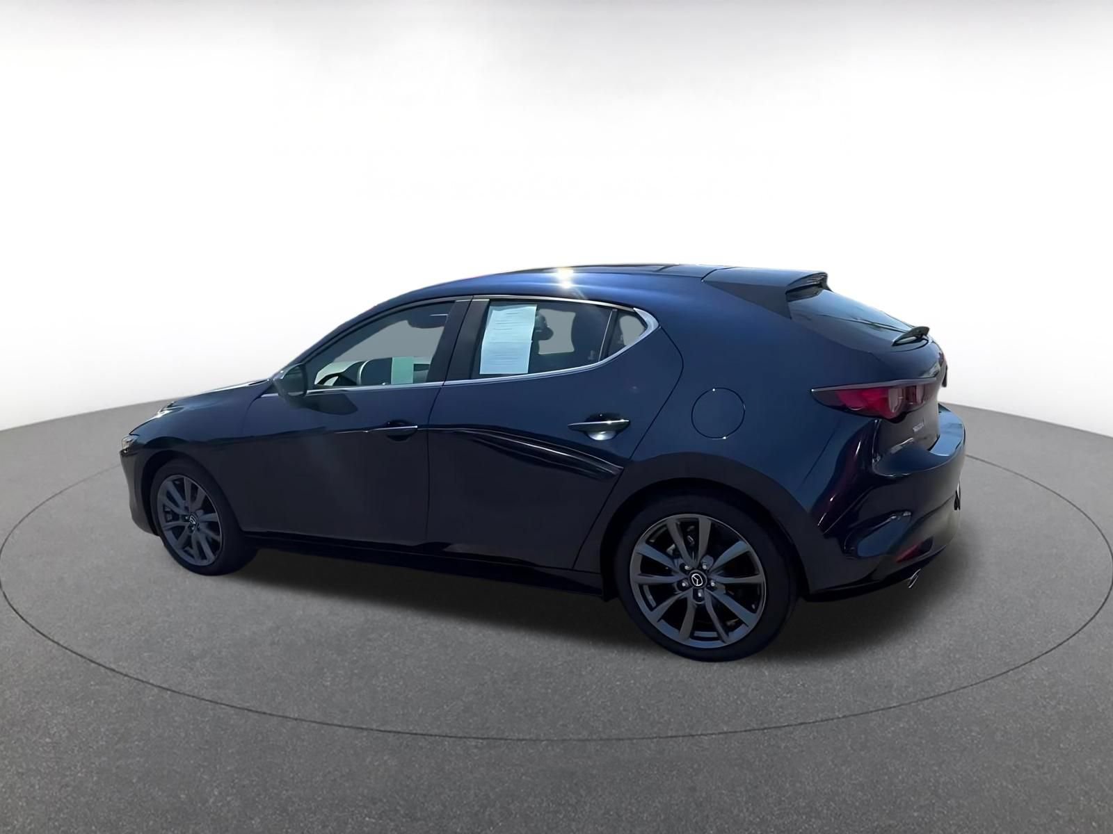 Thumbnail: 2026 Mazda Mazda3 - 9