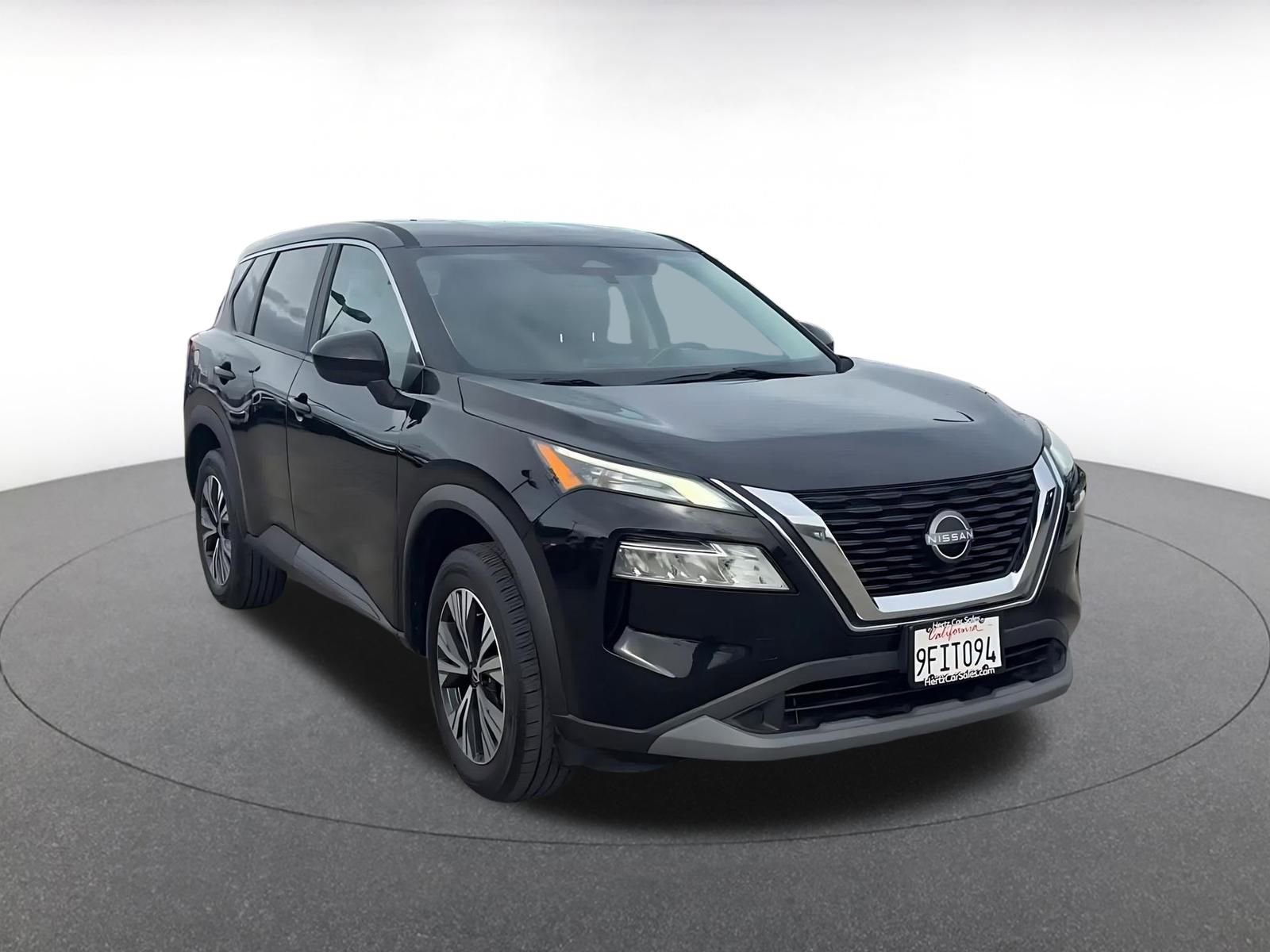Thumbnail: 2023 Nissan Rogue - 3