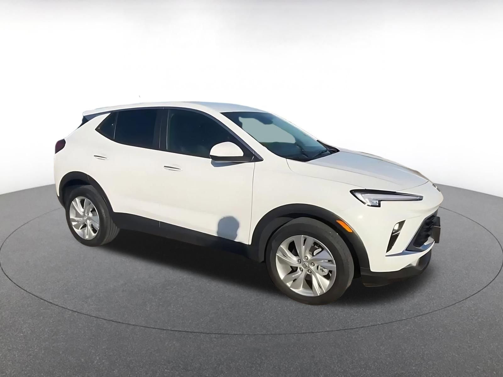 Thumbnail: 2025 Buick Encore GX - 2