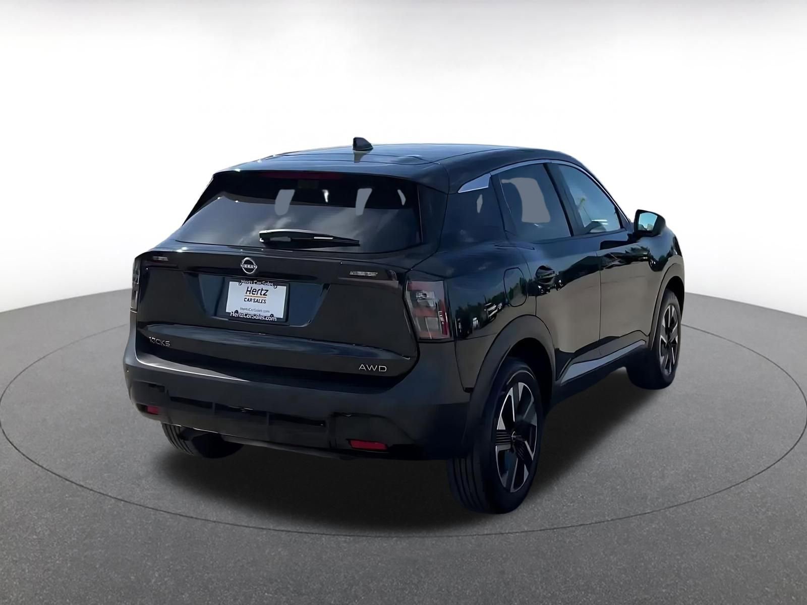 Thumbnail: 2025 Nissan Kicks - 14