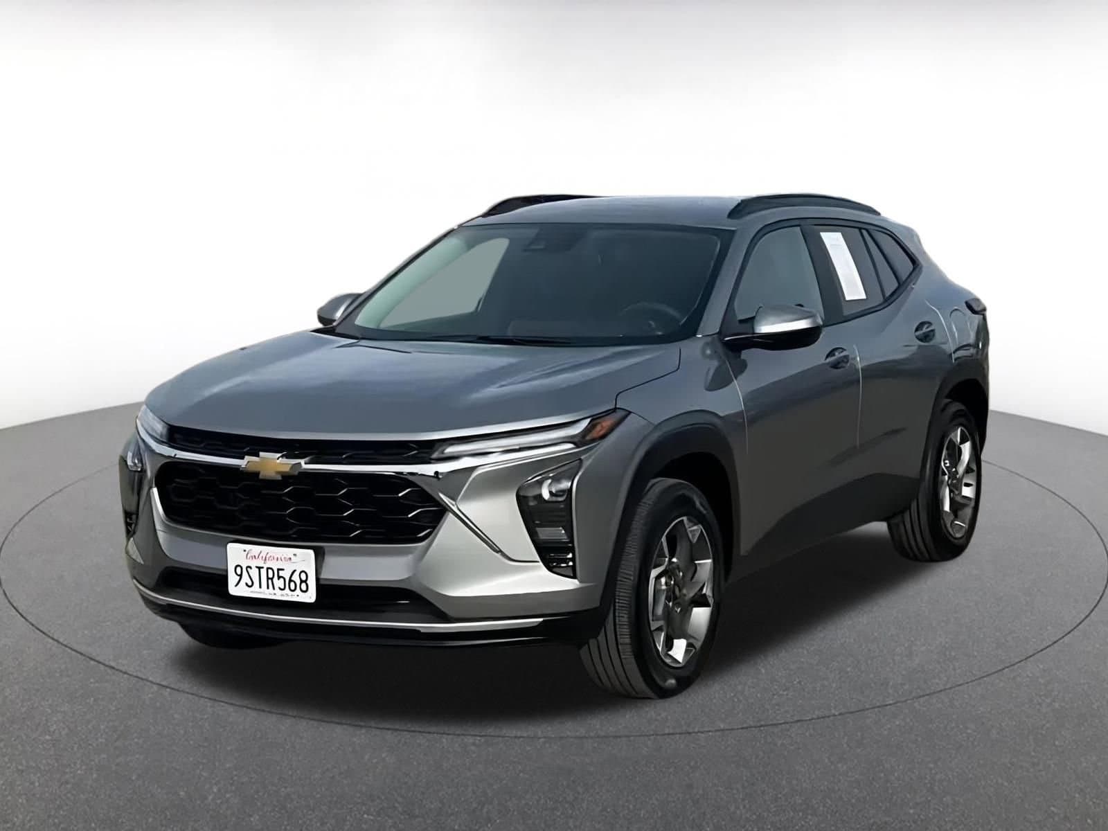 Thumbnail: 2025 Chevrolet Trax - 7