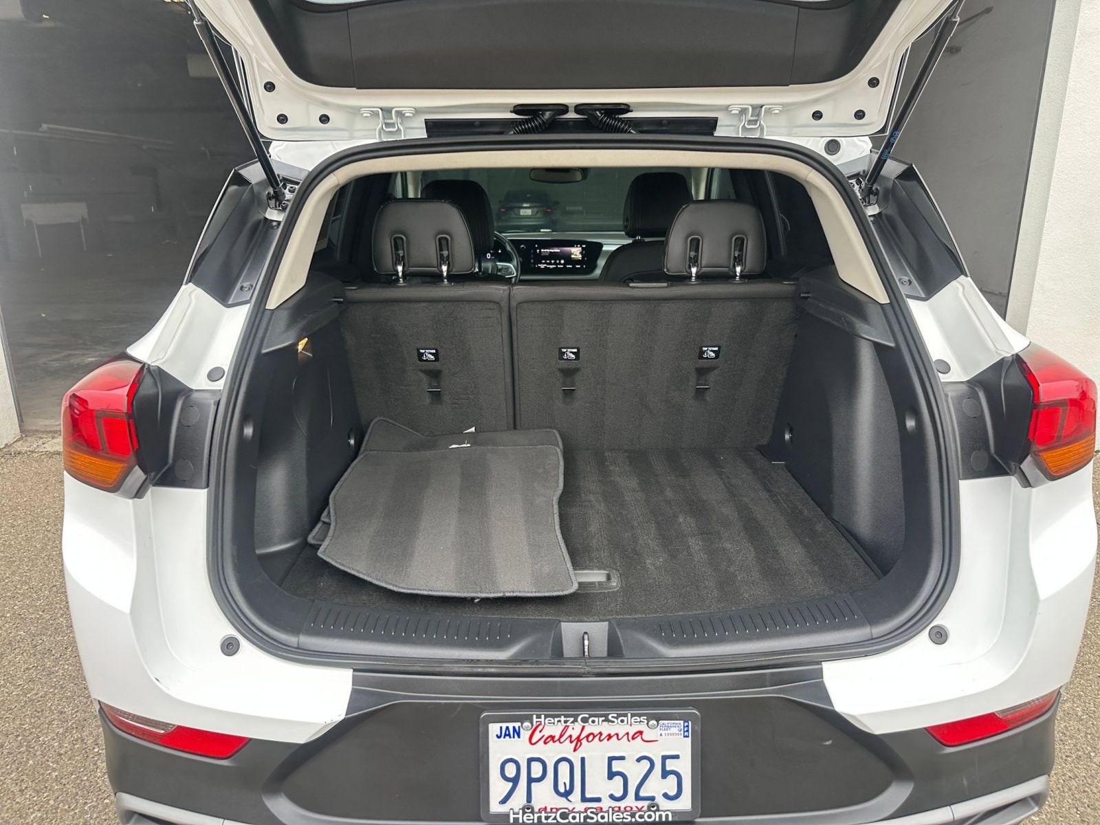 Thumbnail: 2025 Buick Encore GX - 31