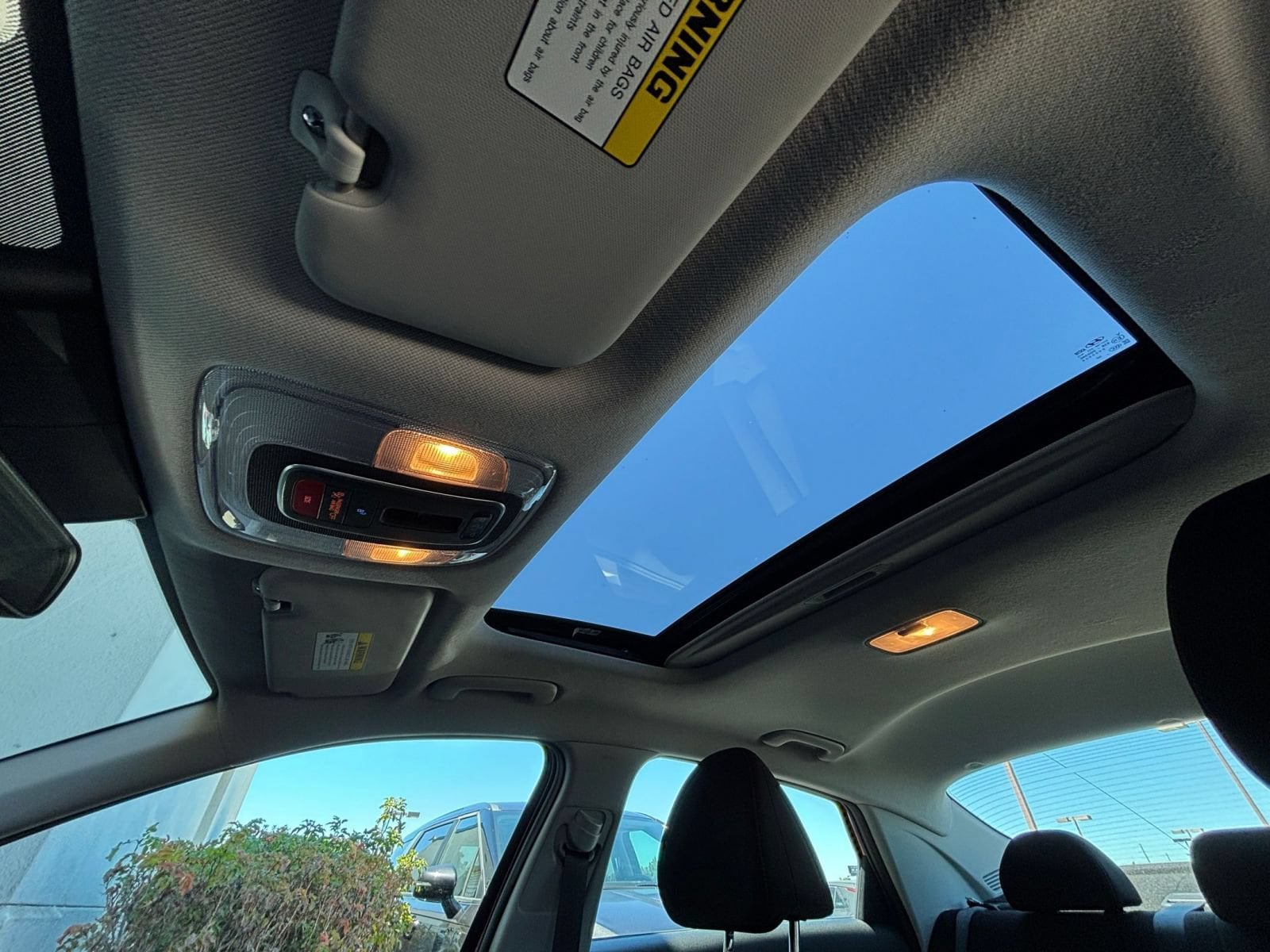 Thumbnail: 2025 Hyundai Elantra - 30