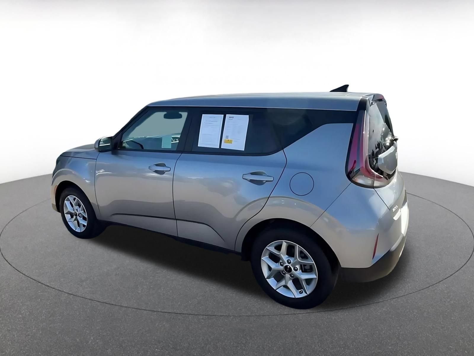 Thumbnail: 2025 Kia Soul - 8