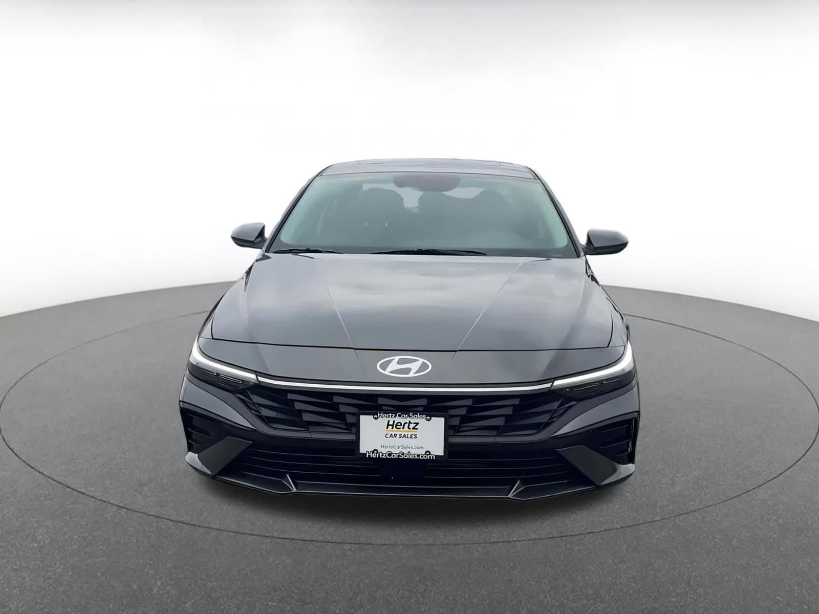 Thumbnail: 2025 Hyundai Elantra - 4