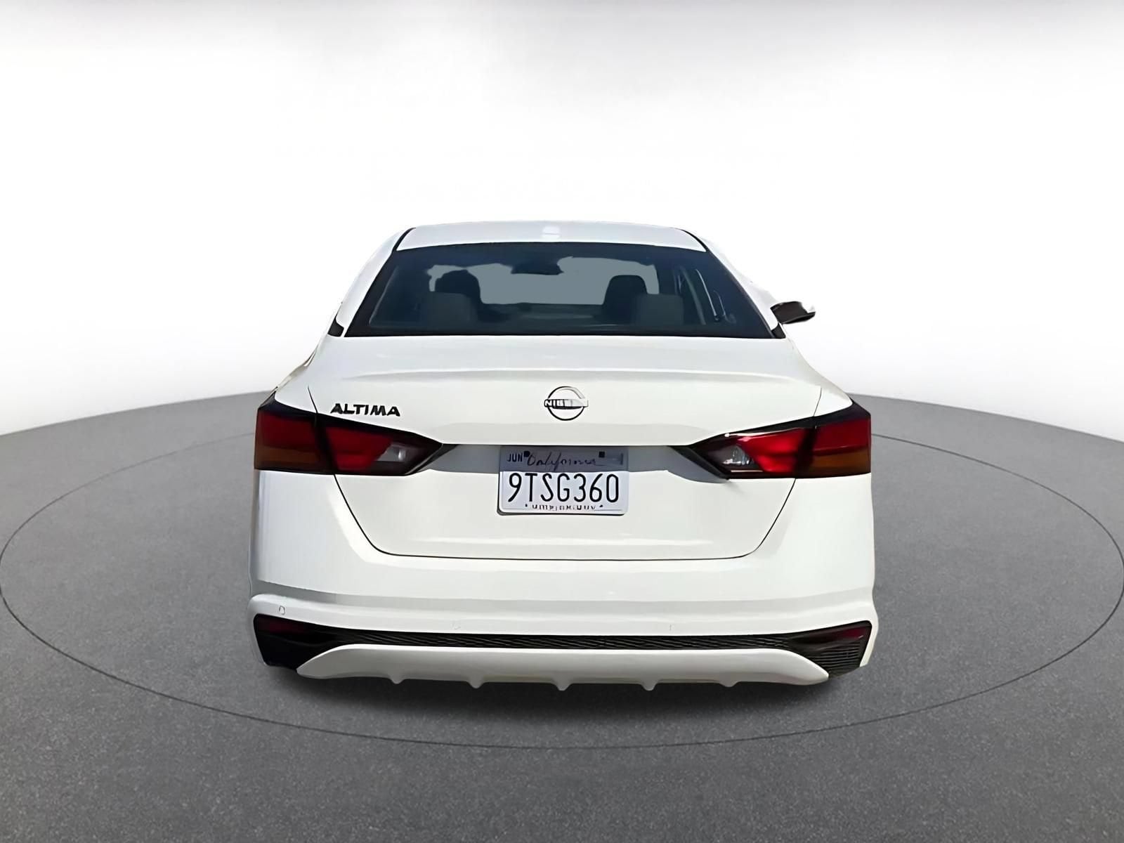 Thumbnail: 2025 Nissan Altima - 12