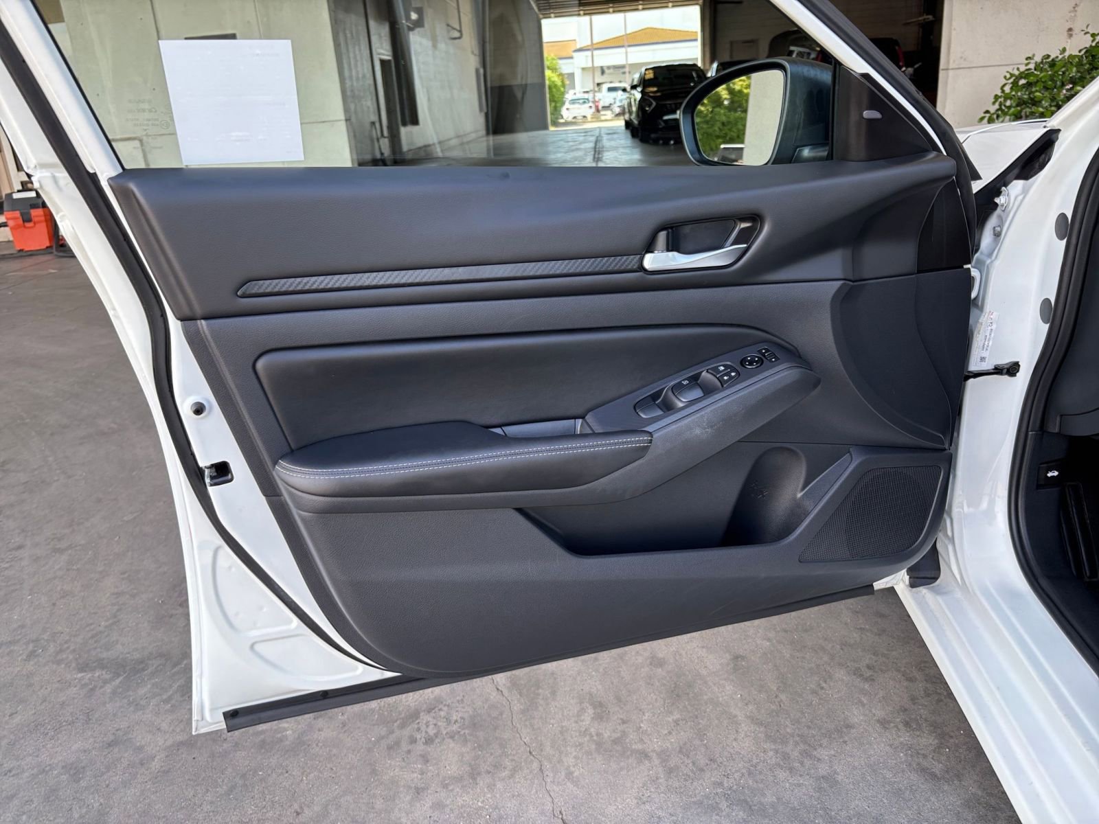 Thumbnail: 2025 Nissan Altima - 18