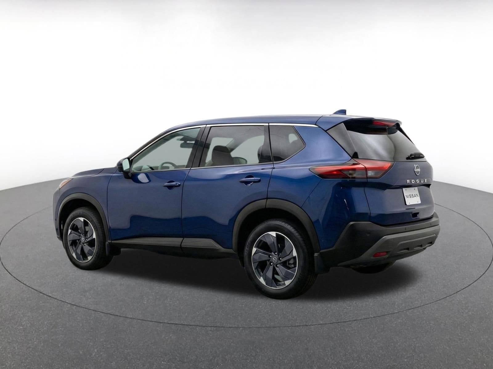 Thumbnail: 2025 Nissan Rogue - 7