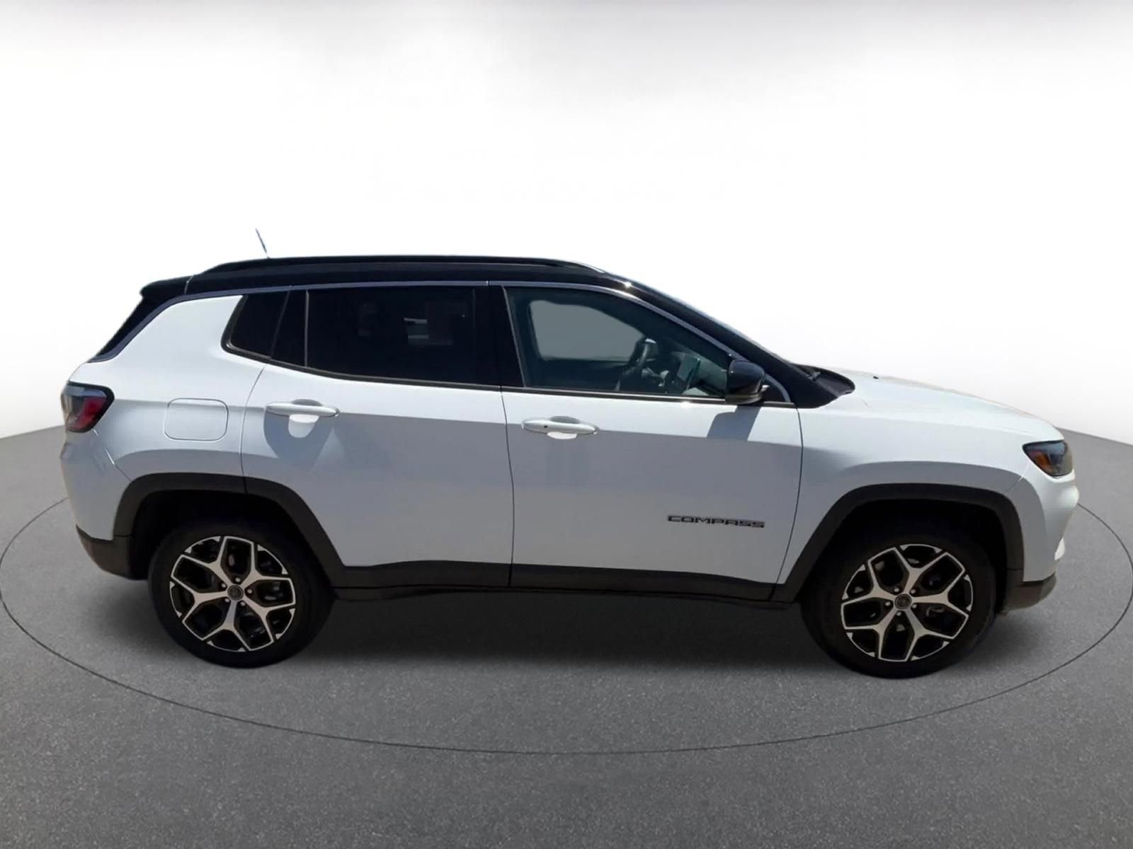Thumbnail: 2025 Jeep Compass - 16