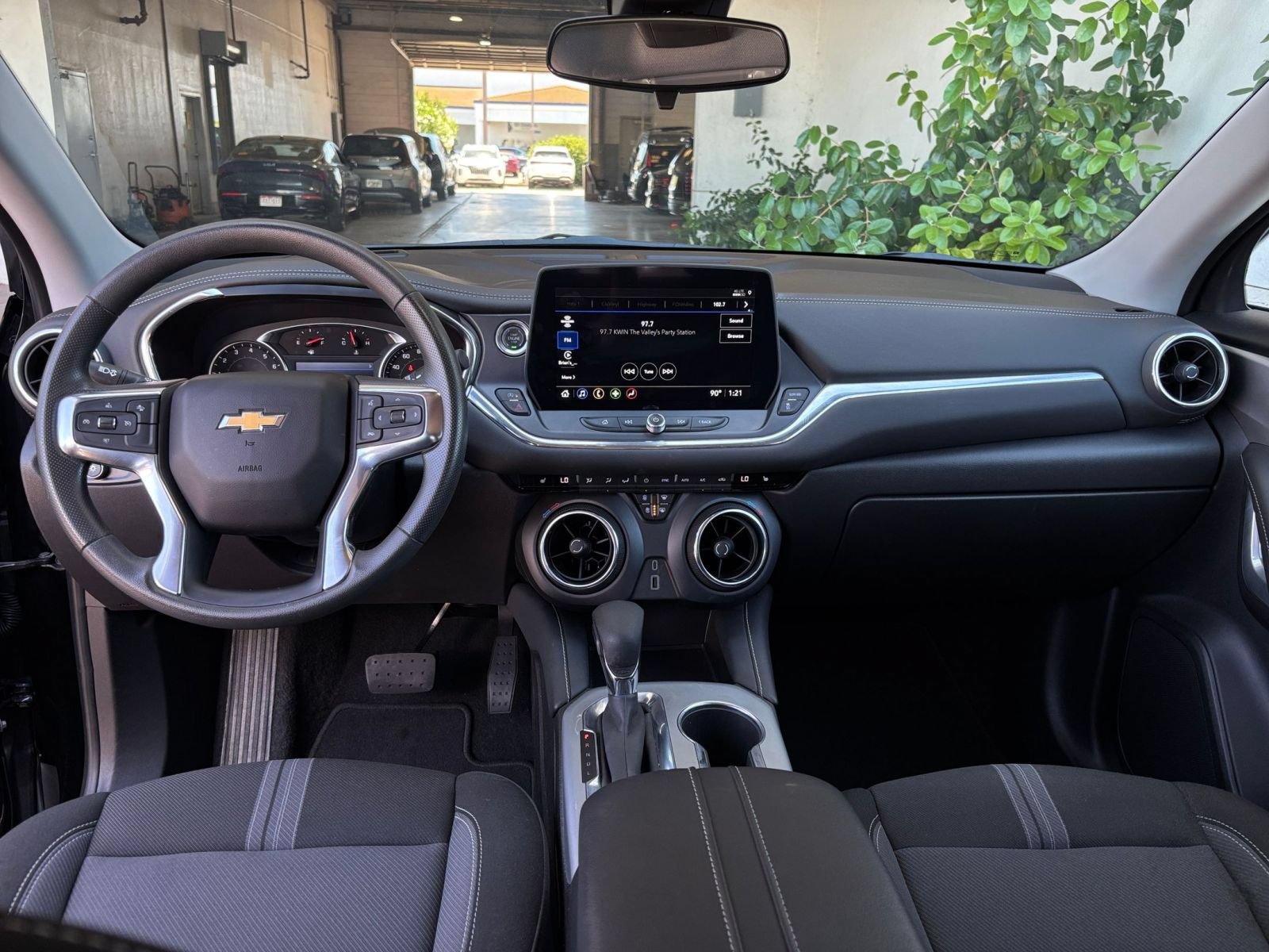 Thumbnail: 2026 Chevrolet Blazer - 34