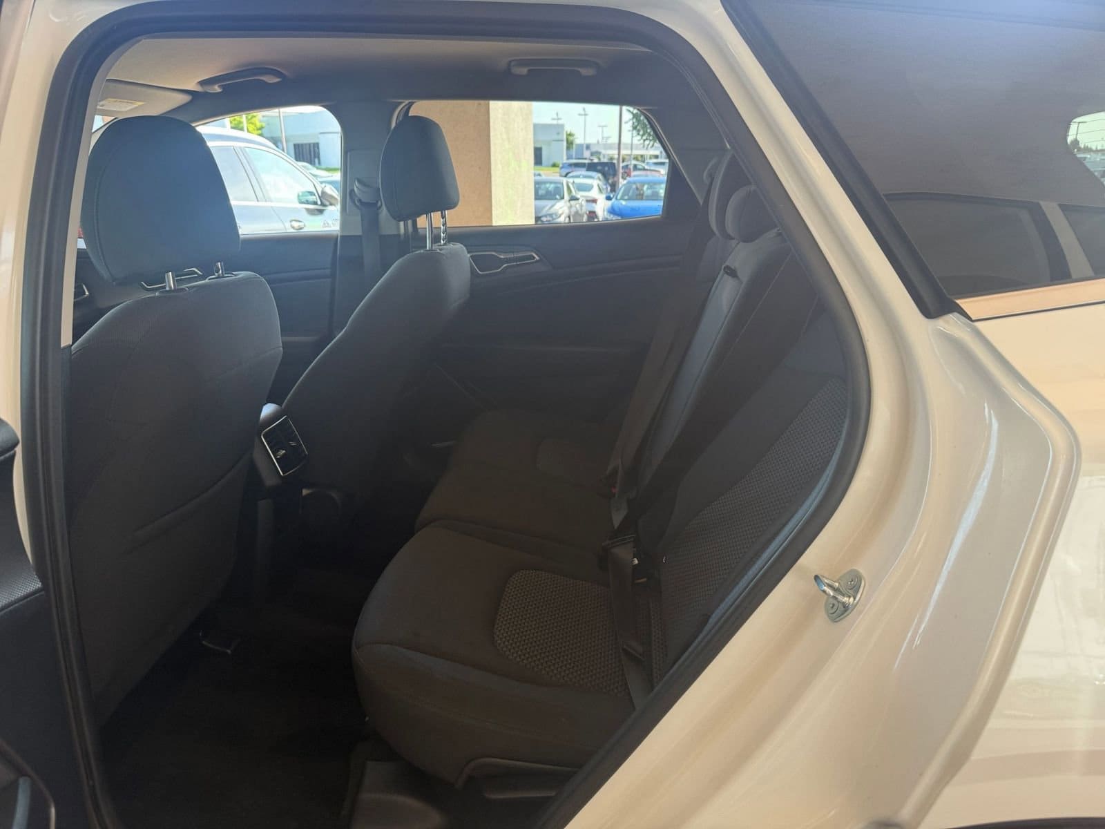 Thumbnail: 2025 Kia Sportage - 23